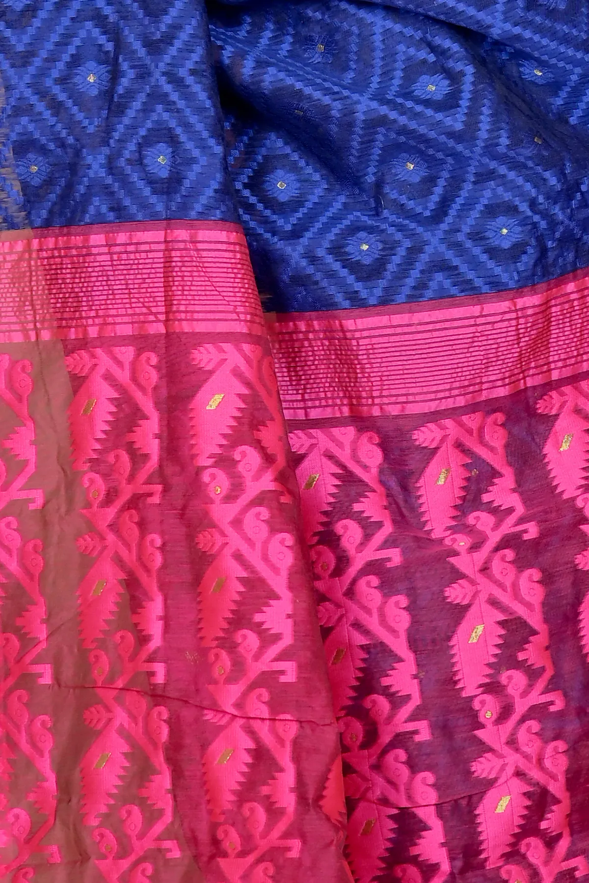 DipDiya Blended Cotton Blue Purple Krokai Bengal in Every Thread Jamdani Sarees