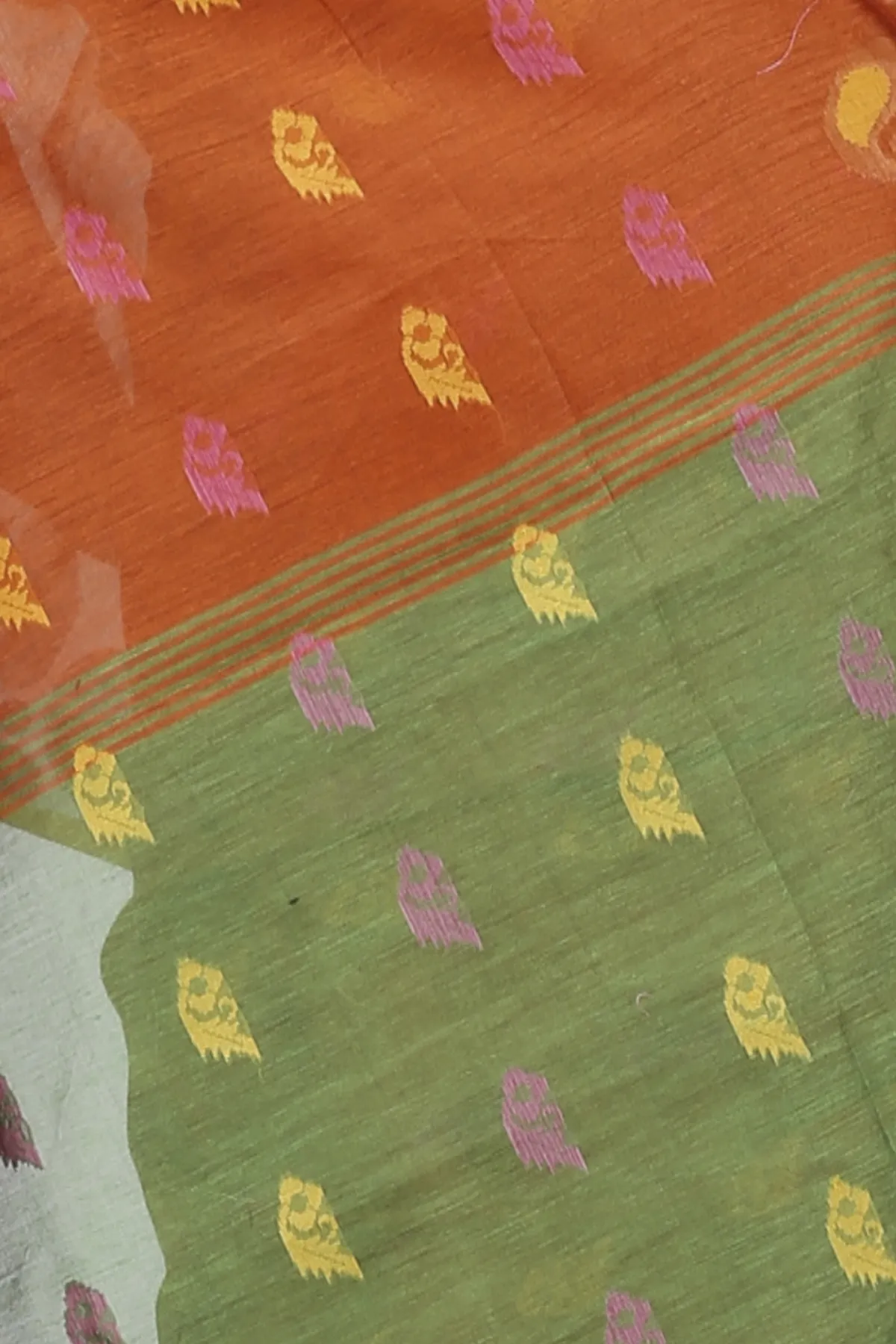 DipDiya Blended Cotton Brown Banu Artisan Woven Handloom Sarees
