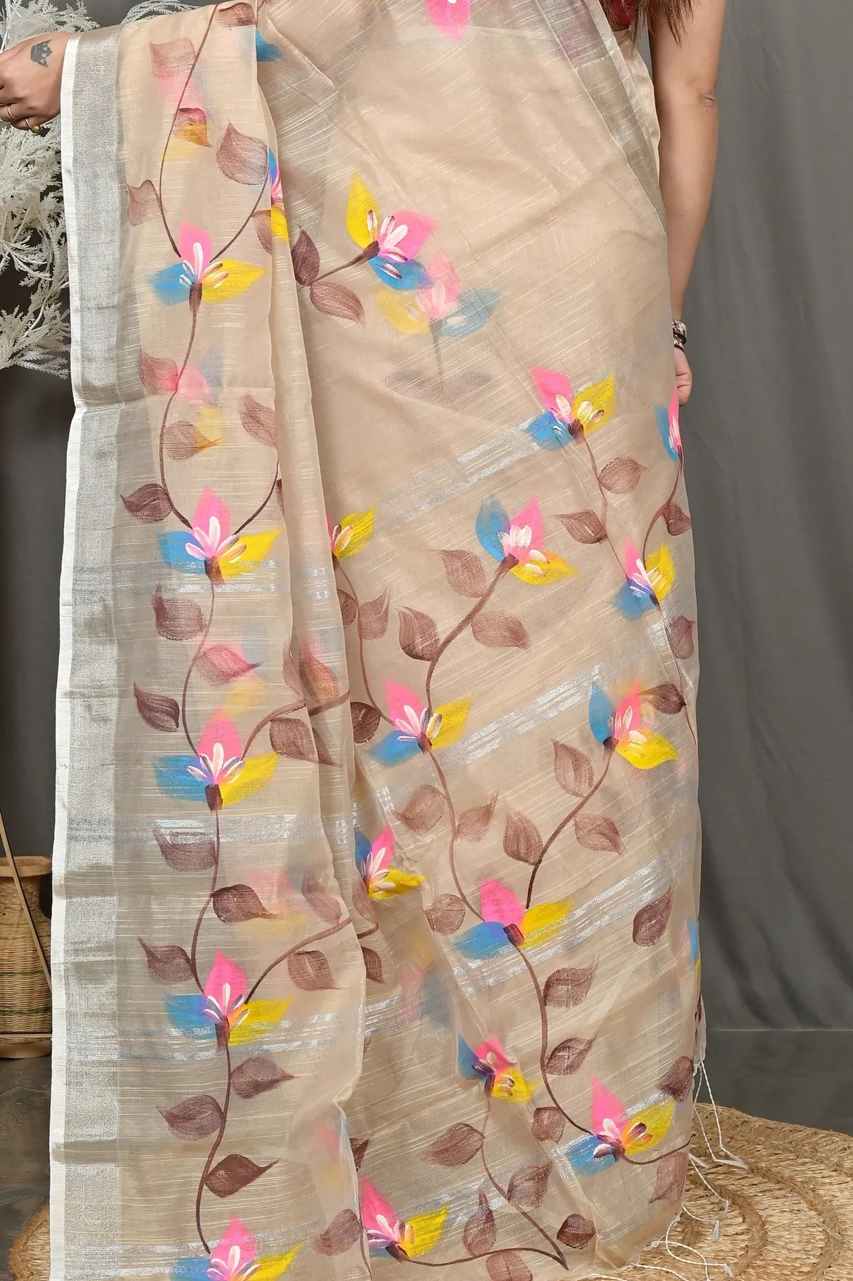 DipDiya Blended Cotton Cream Finesi Heritage of Bengali Hand Painted Sarees
