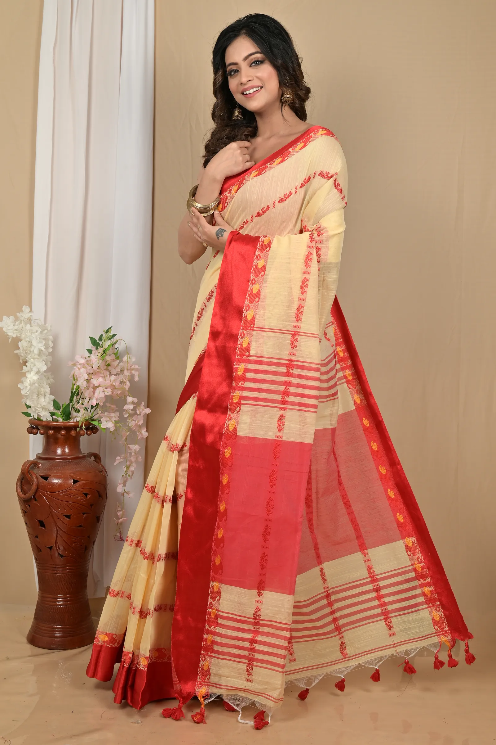 DipDiya Blended Cotton Cream Red Achsit Bengal’s Legacy Handloom Sarees