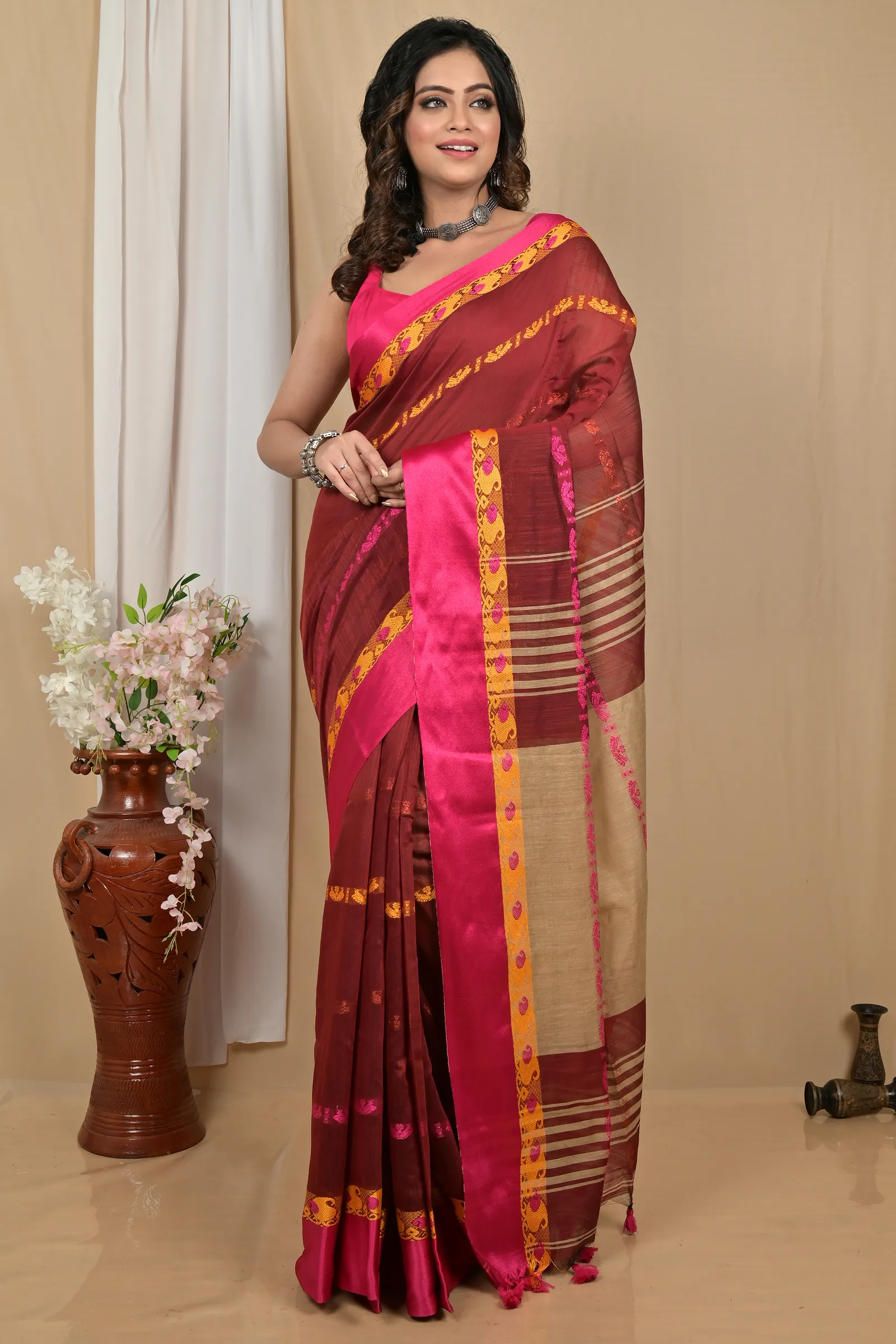 DipDiya Blended Cotton Dark Brown Achsit A Legacy Woven Handloom Sarees