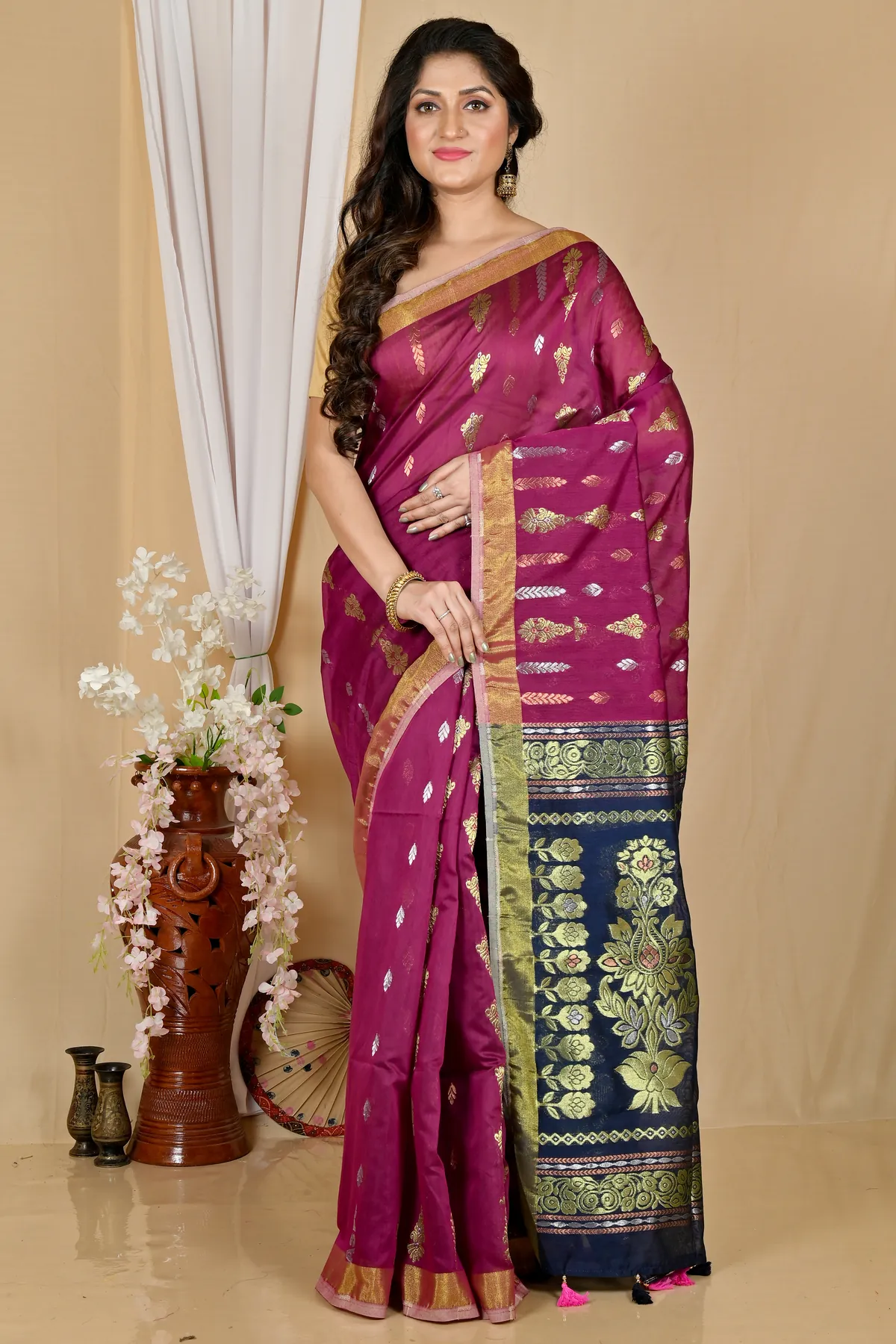 DipDiya Blended Cotton Dark Brown Samo Handloom Heritage Handloom Sarees