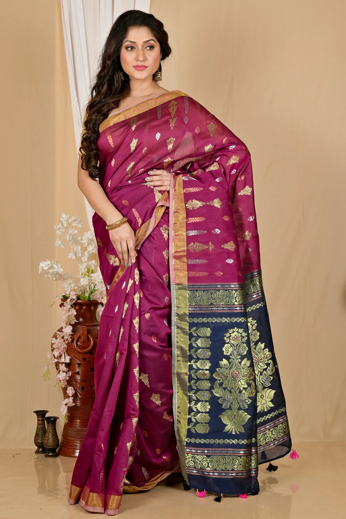 DipDiya Blended Cotton Dark Brown Samo Handloom Heritage Handloom Sarees