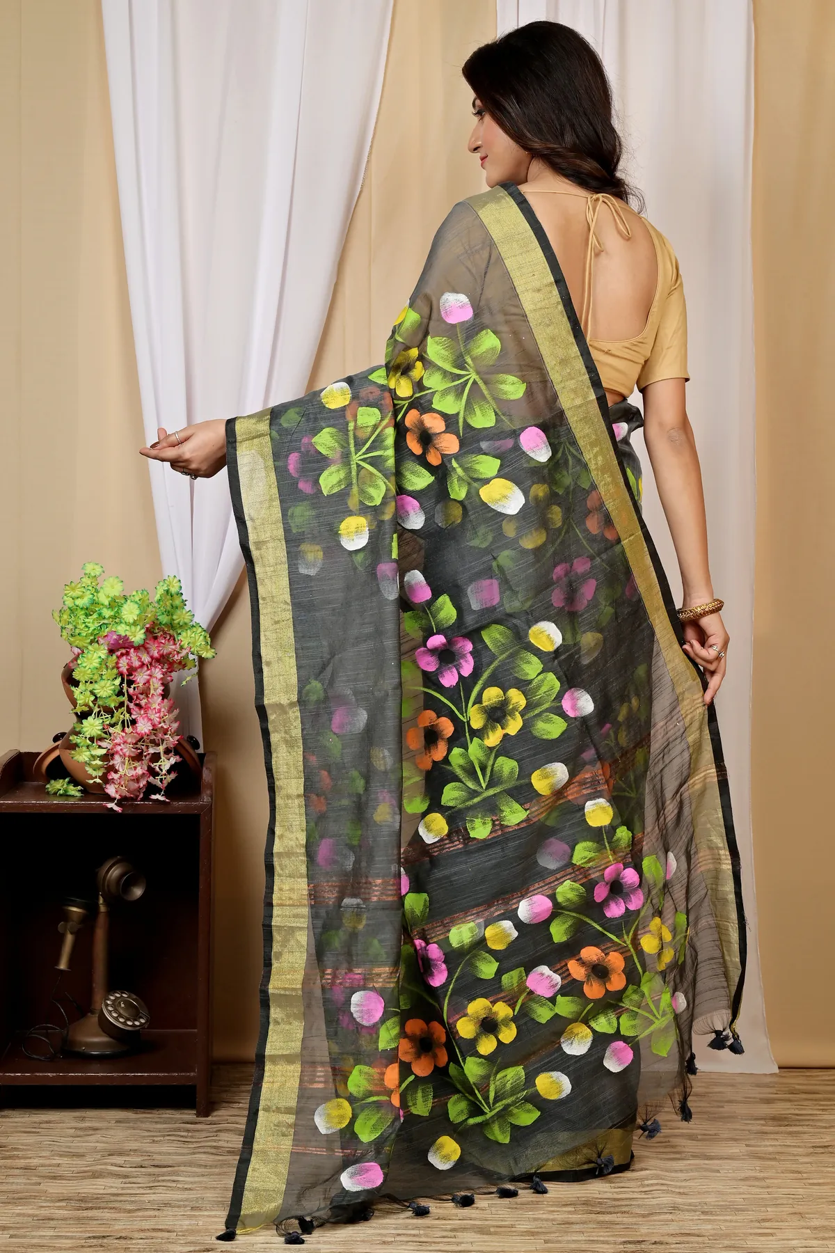 DipDiya Blended Cotton Dark Green Anito Tradition in Every Thread Hand Painted Sarees