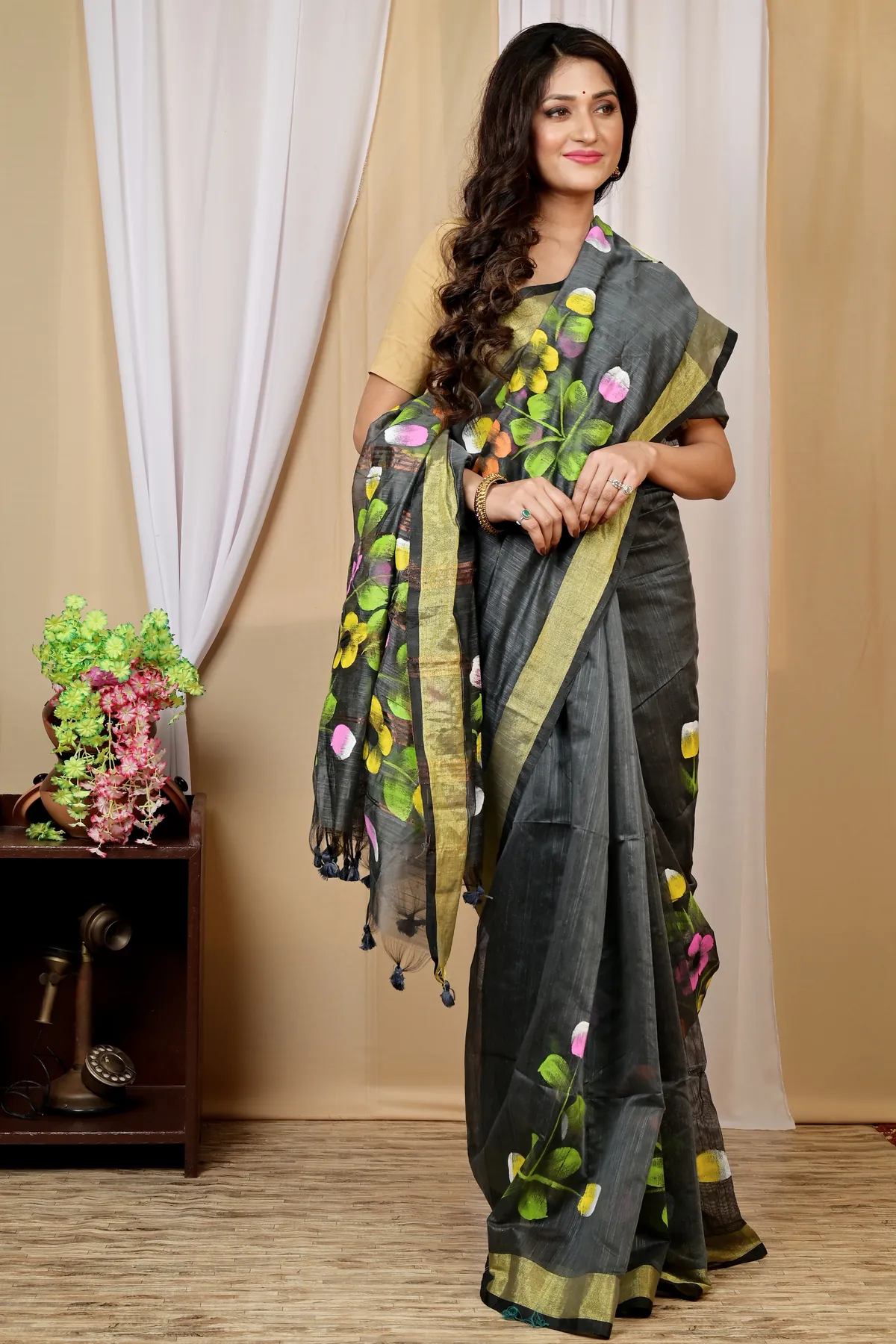 DipDiya Blended Cotton Dark Green Anito Tradition in Every Thread Hand Painted Sarees