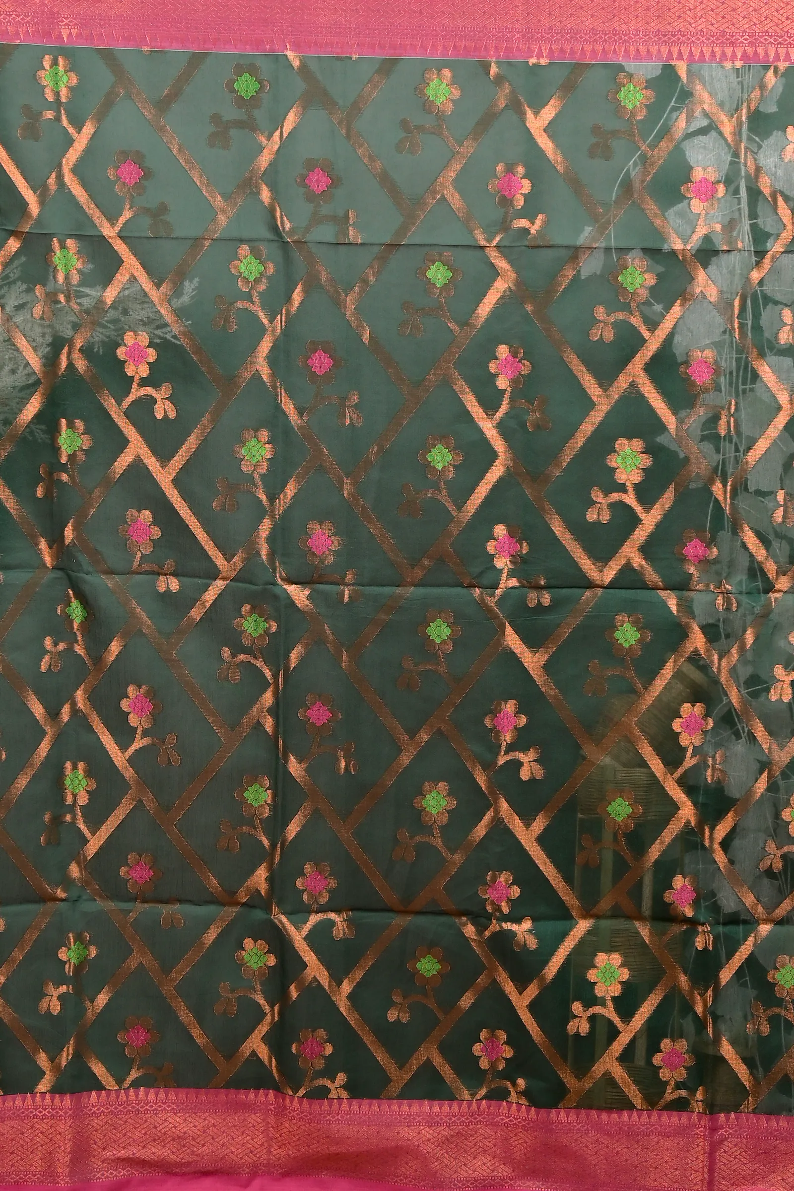 DipDiya Blended Cotton Dark Green Dinui Loom to Love Handloom Sarees