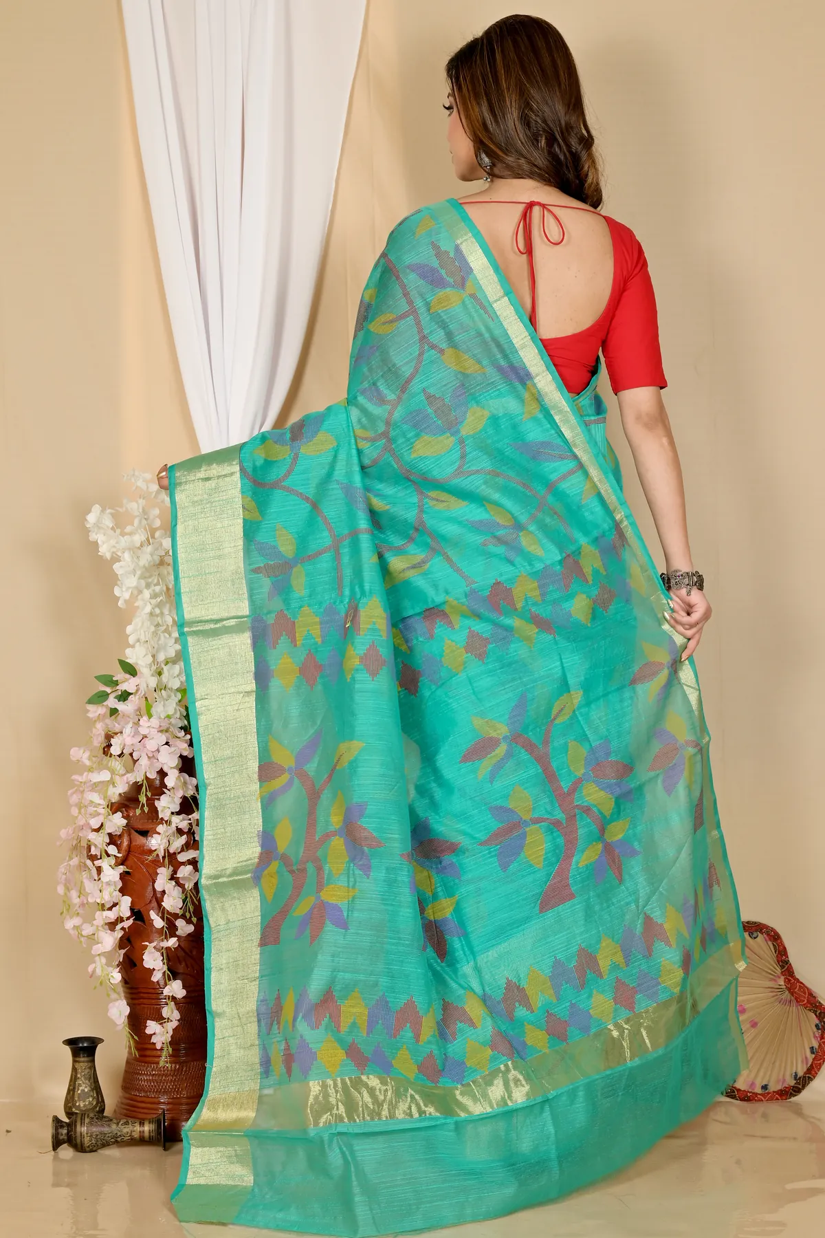 DipDiya Blended Cotton Dark Green Narento Tradition in Every Thread Handloom Sarees