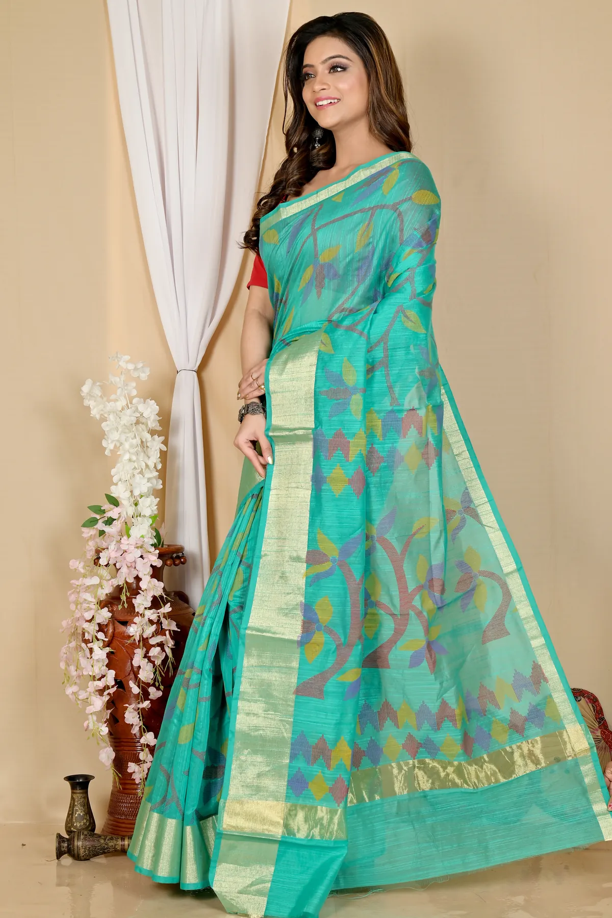 DipDiya Blended Cotton Dark Green Narento Tradition in Every Thread Handloom Sarees