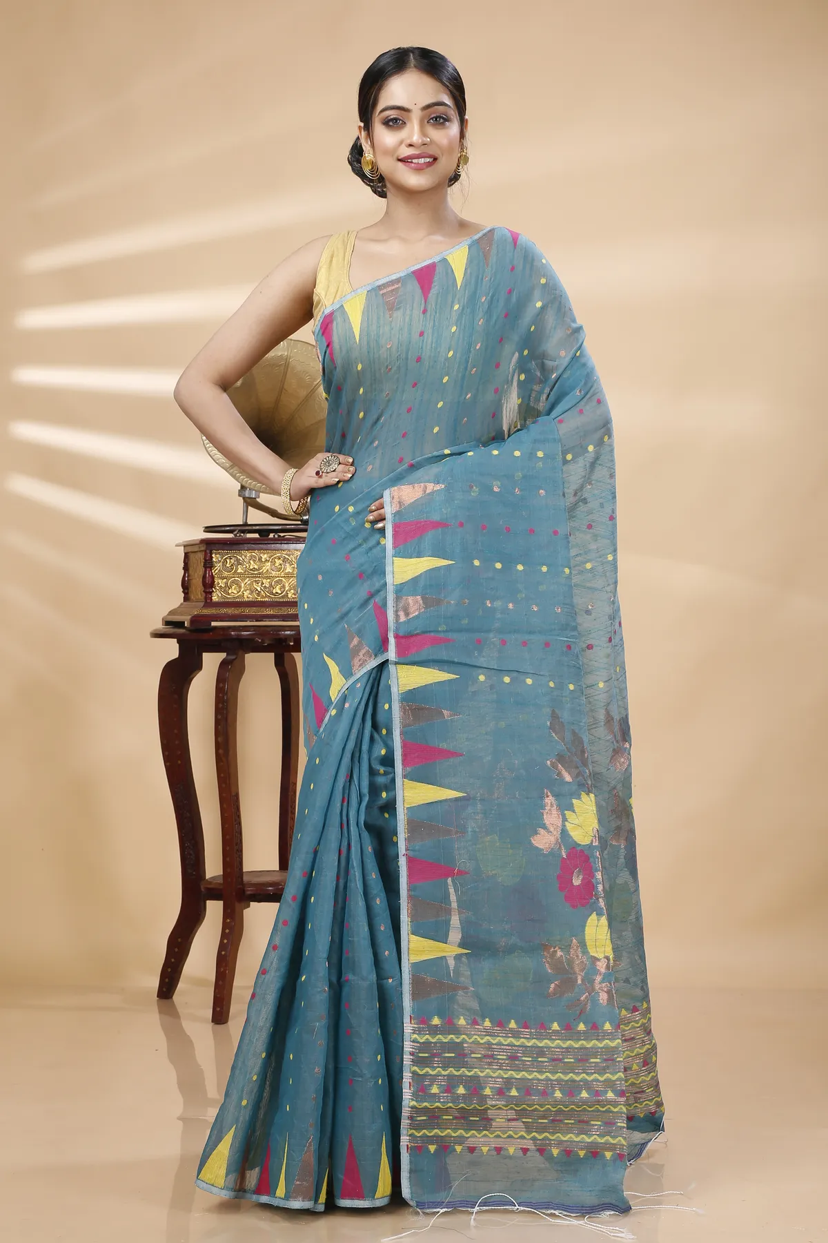 DipDiya Blended Cotton Dark Green Pilu Rooted in Bengal Handloom Sarees