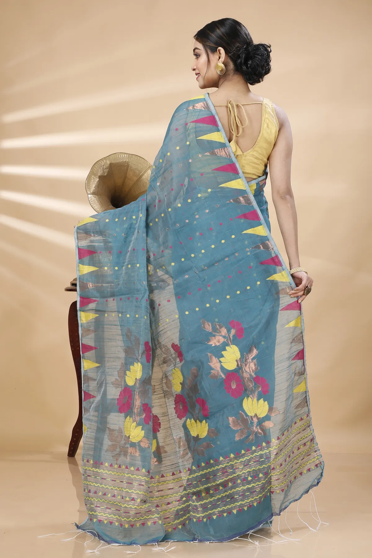DipDiya Blended Cotton Dark Green Pilu Rooted in Bengal Handloom Sarees