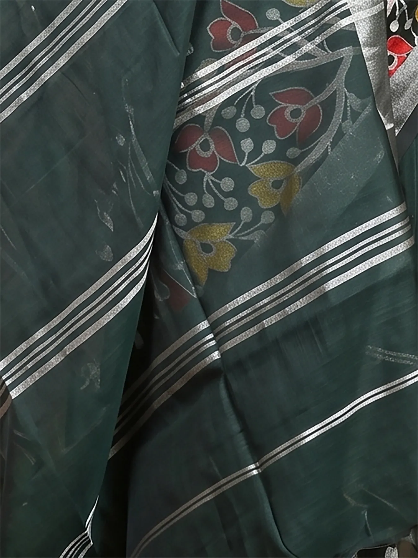 DipDiya Blended Cotton Dark Green Samyra Heritage of Bengali Embroidery Handloom sarees