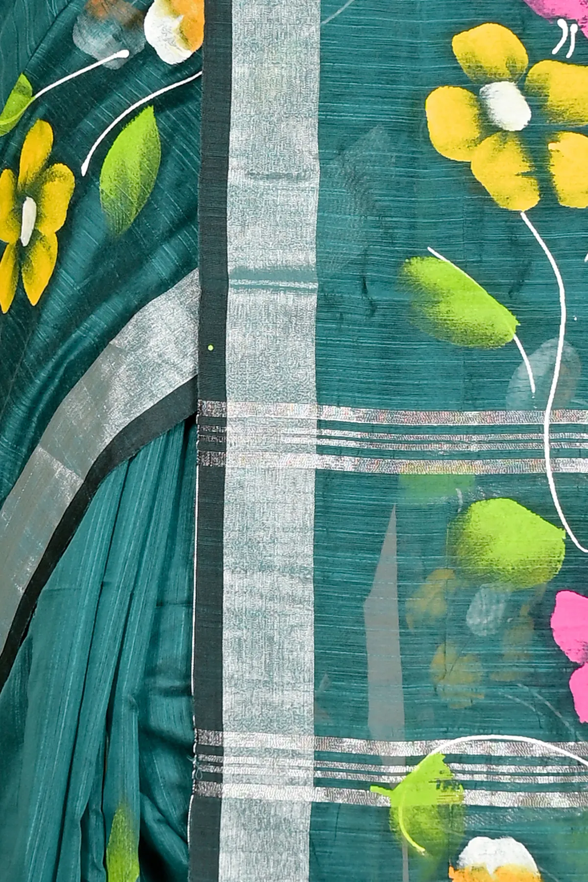 DipDiya Blended Cotton Dark Green Slabaka Ful Grace of Bengal Hand Painted Sarees