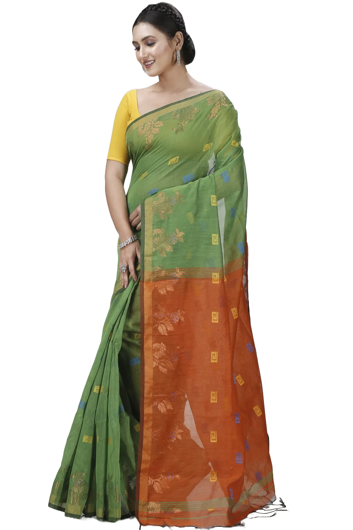 DipDiya Blended Cotton Green Banu Bengal’s Legacy Handloom Sarees