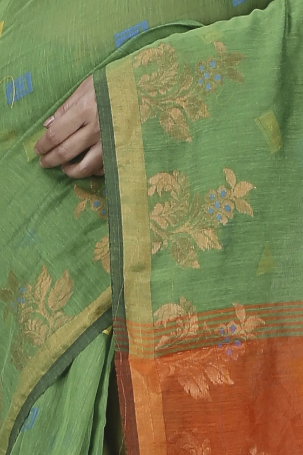 DipDiya Blended Cotton Green Banu Bengal’s Legacy Handloom Sarees