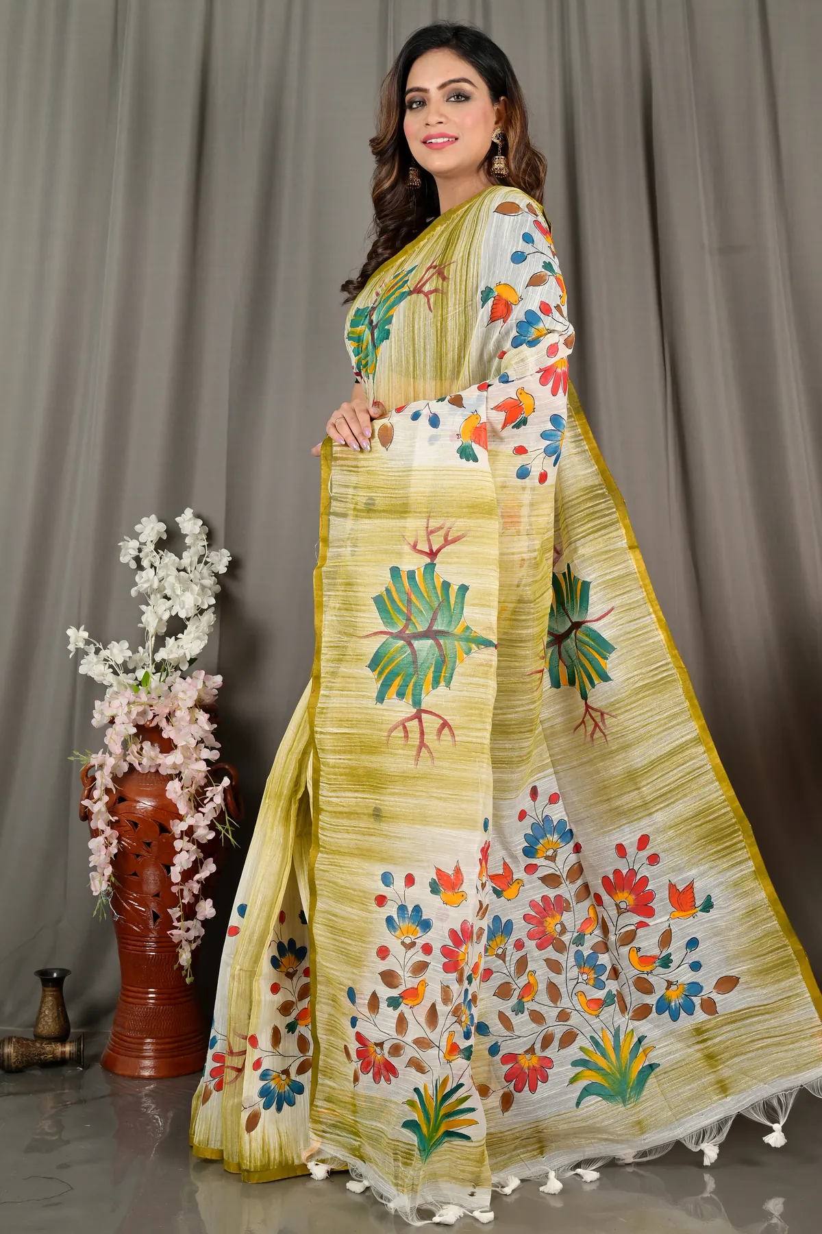 DipDiya Blended Cotton Green Korma Loom to Love Printed Handloom Sarees