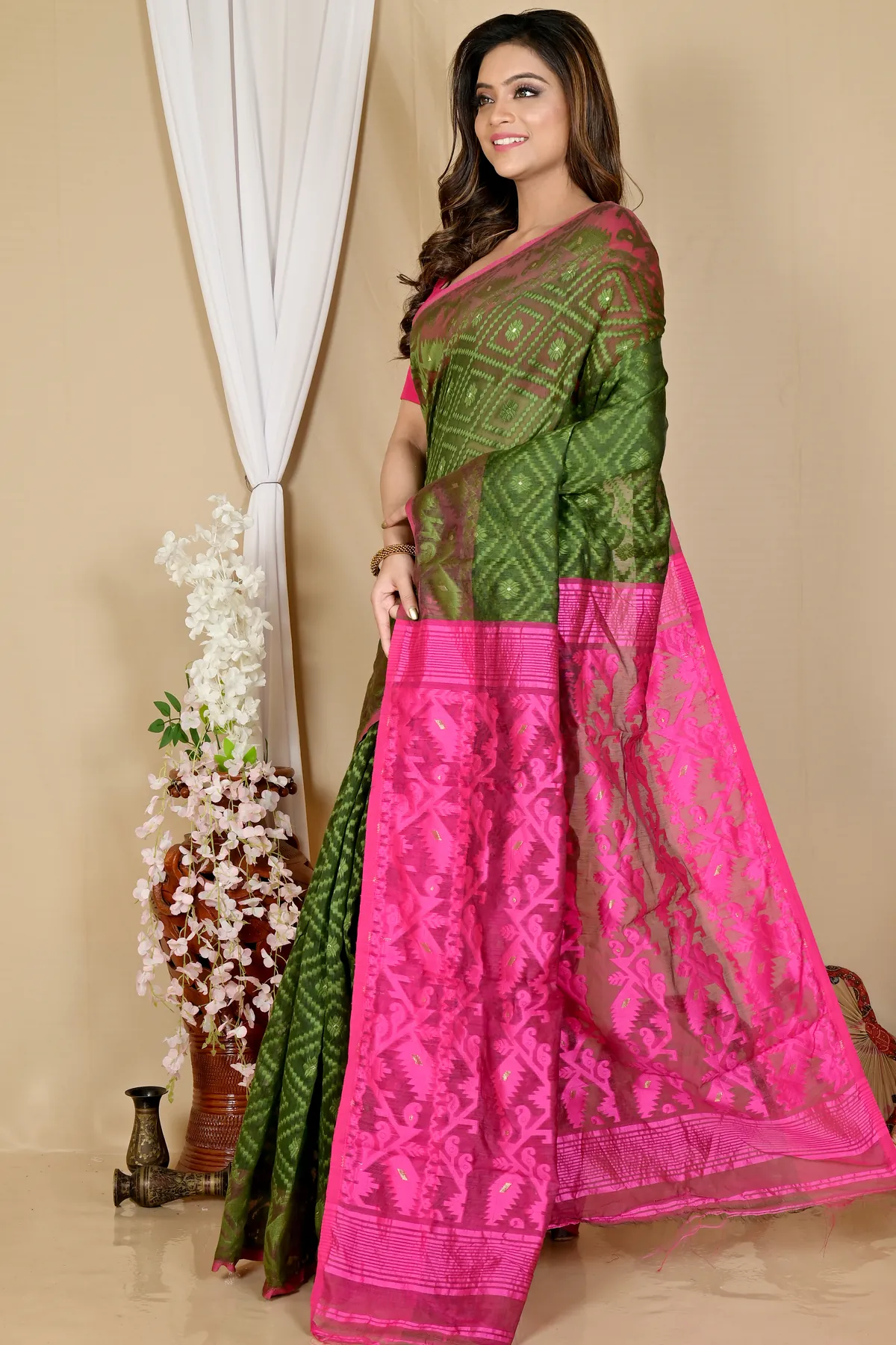 DipDiya Blended Cotton Green Purple Krokai Bengal’s Legacy Jamdani Sarees
