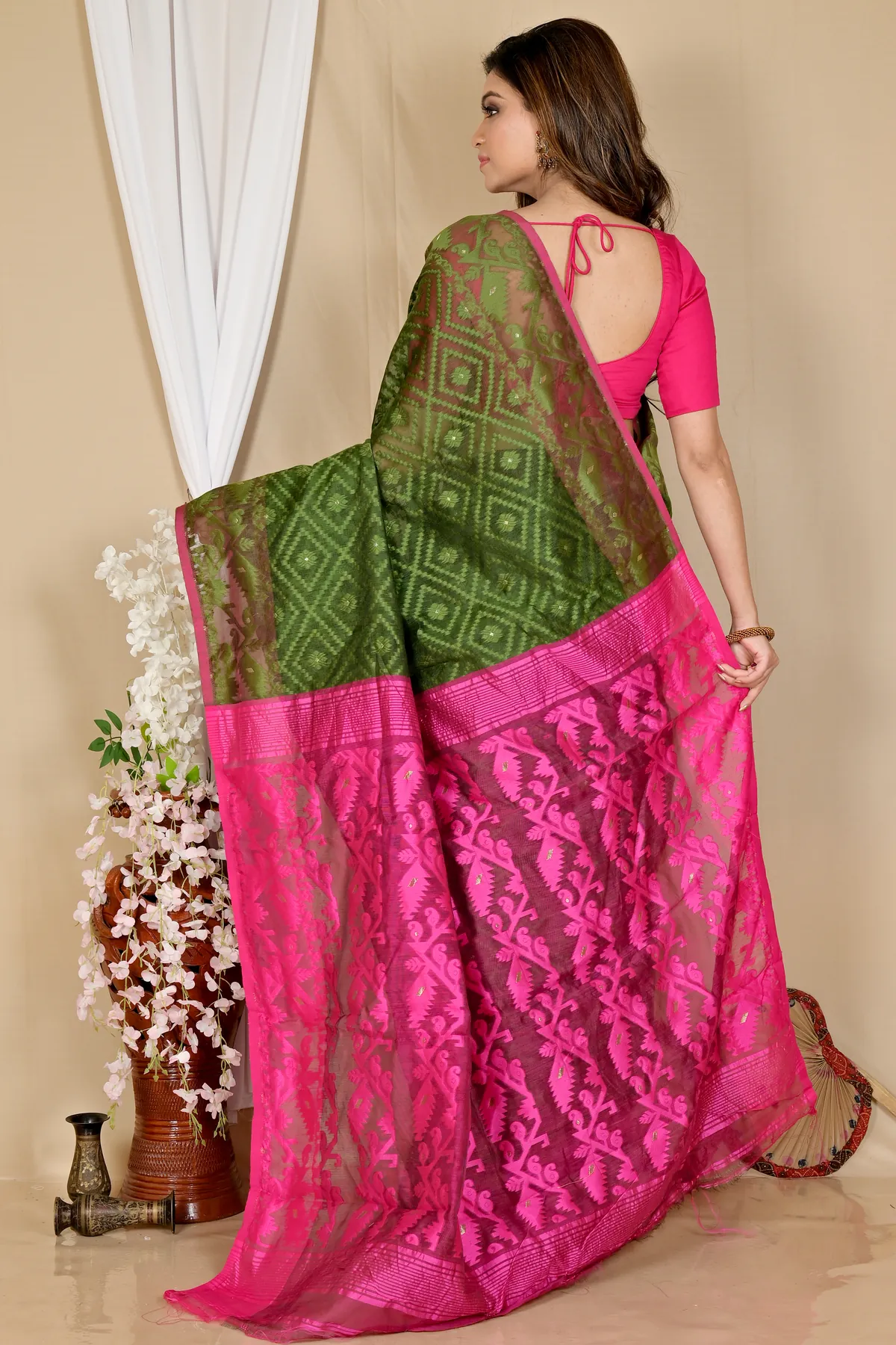 DipDiya Blended Cotton Green Purple Krokai Bengal’s Legacy Jamdani Sarees