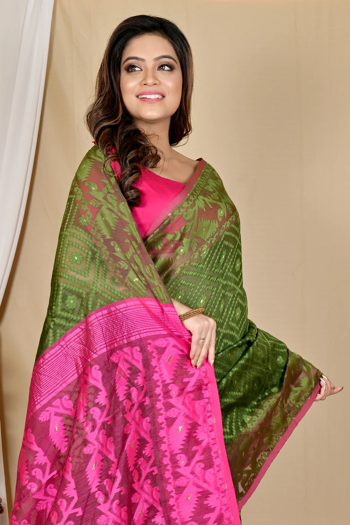 DipDiya Blended Cotton Green Purple Krokai Bengal’s Legacy Jamdani Sarees