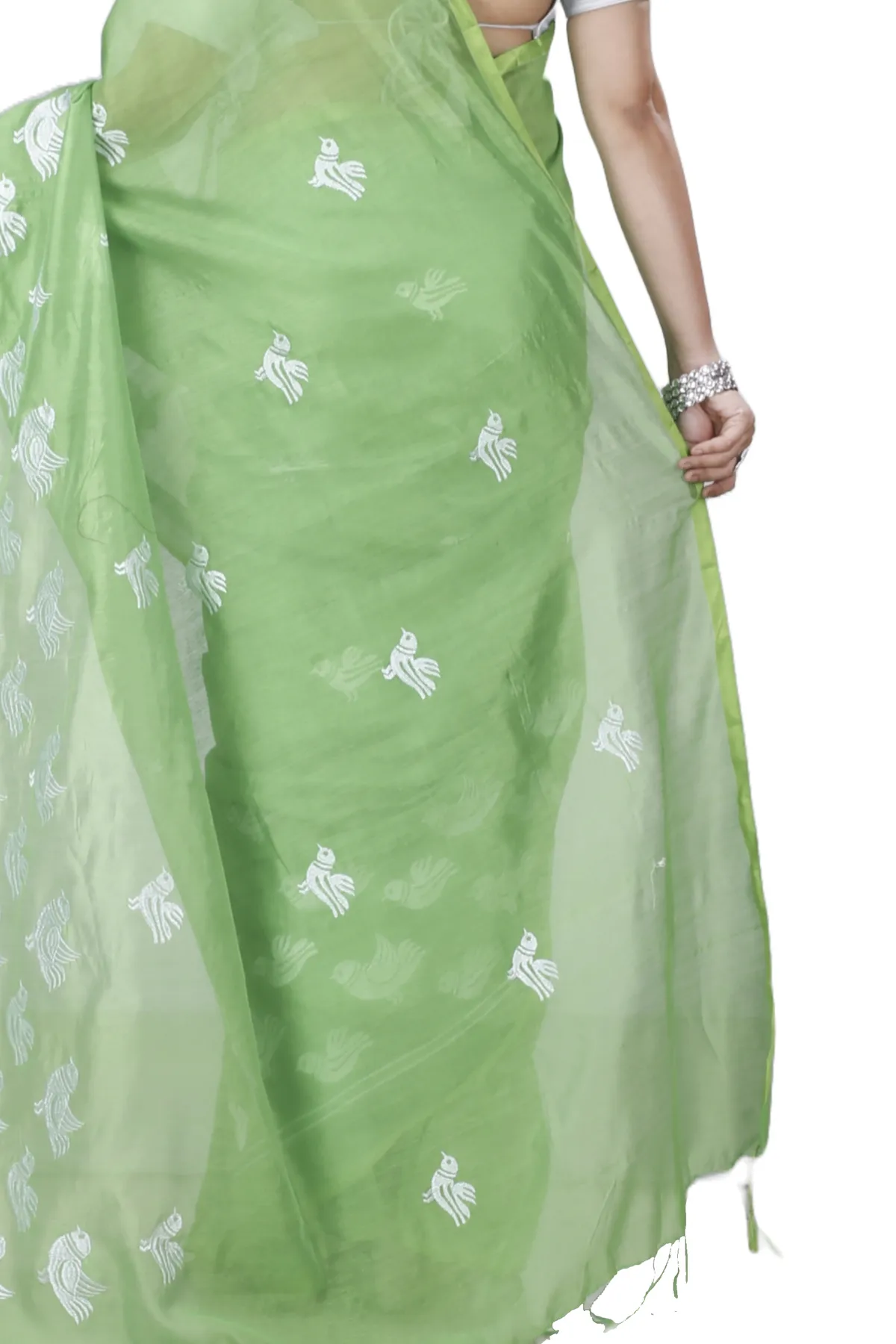 DipDiya Blended Cotton Green Thulasi Threads of Tradition Handloom Sarees