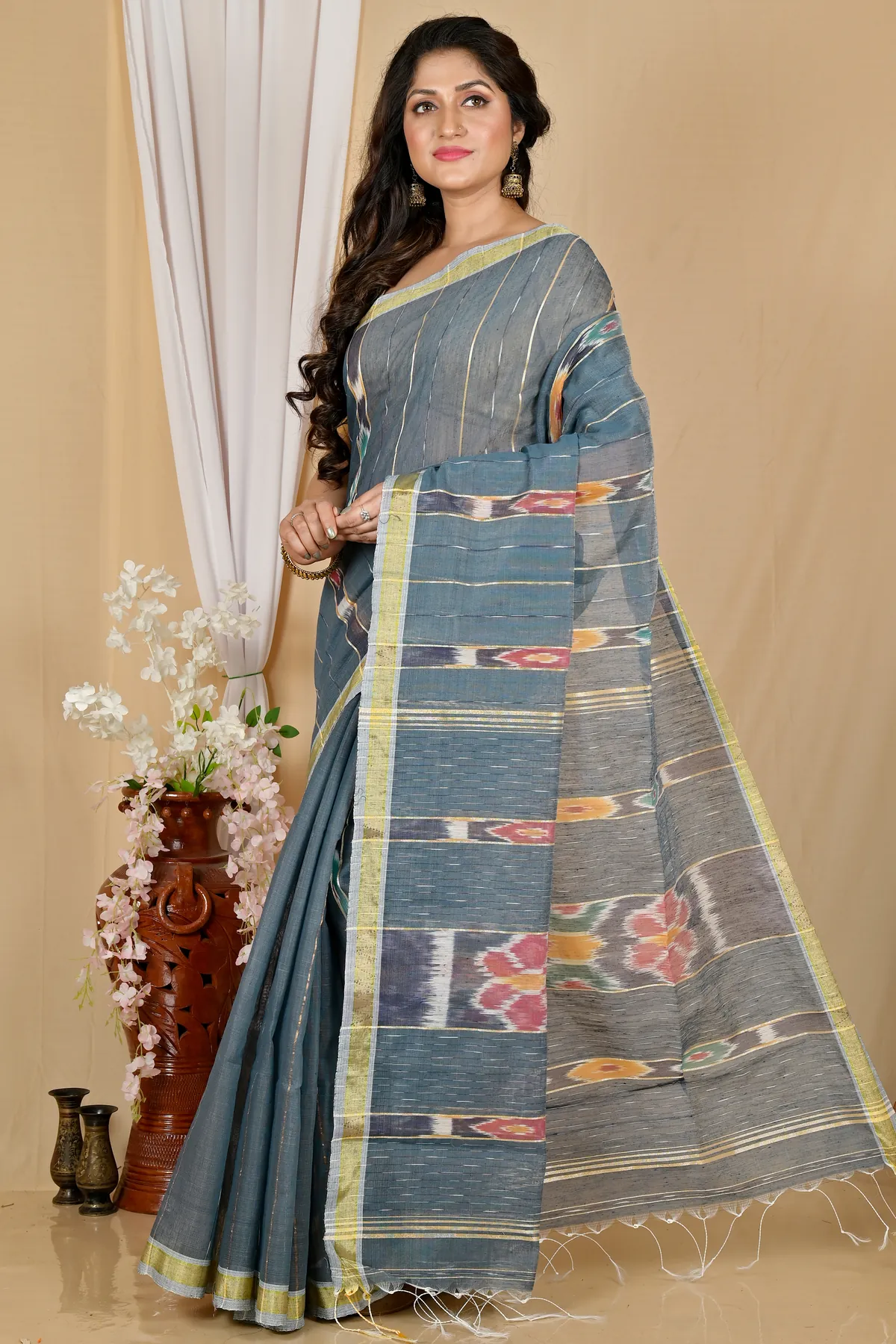 DipDiya Blended Cotton Grey Setori Bengal’s Legacy Handloom Sarees