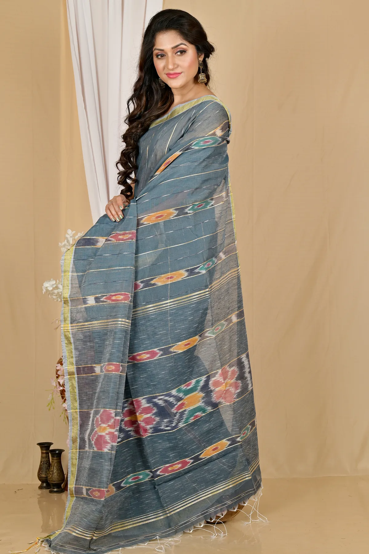 DipDiya Blended Cotton Grey Setori Bengal’s Legacy Handloom Sarees