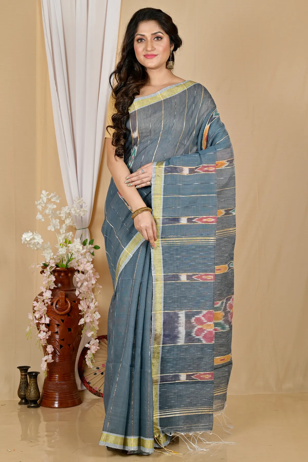 DipDiya Blended Cotton Grey Setori Bengal’s Legacy Handloom Sarees