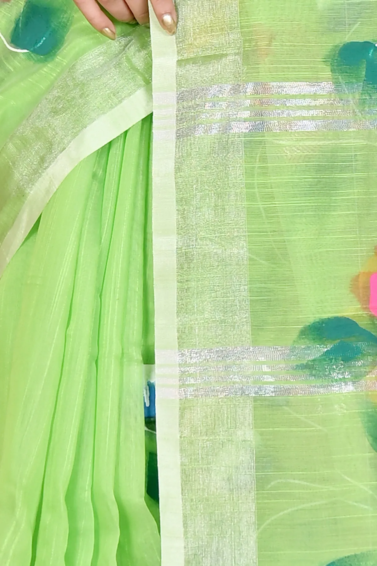 DipDiya Blended Cotton Light Green Slabaka Ful Heritage Elegance Hand Painted Sarees
