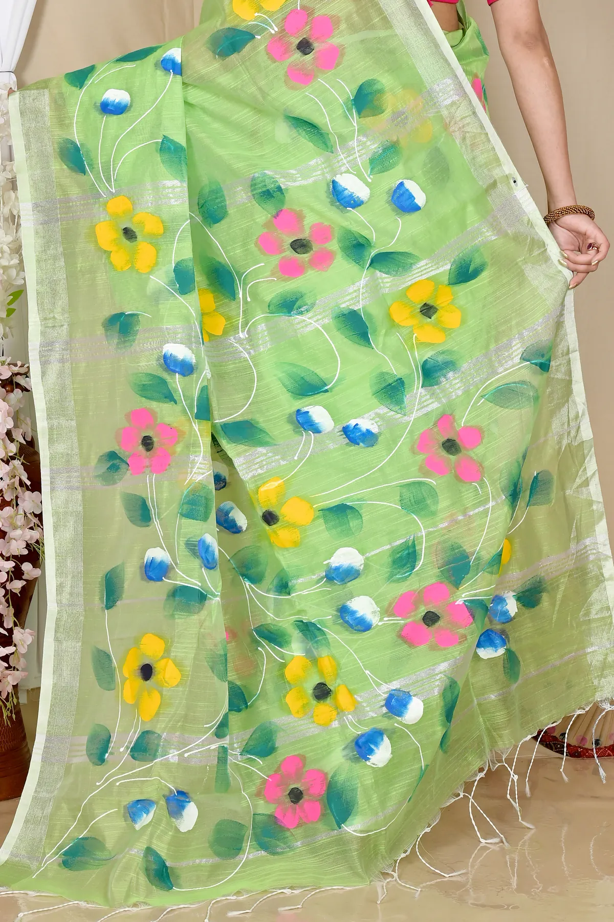 DipDiya Blended Cotton Light Green Slabaka Ful Heritage Elegance Hand Painted Sarees