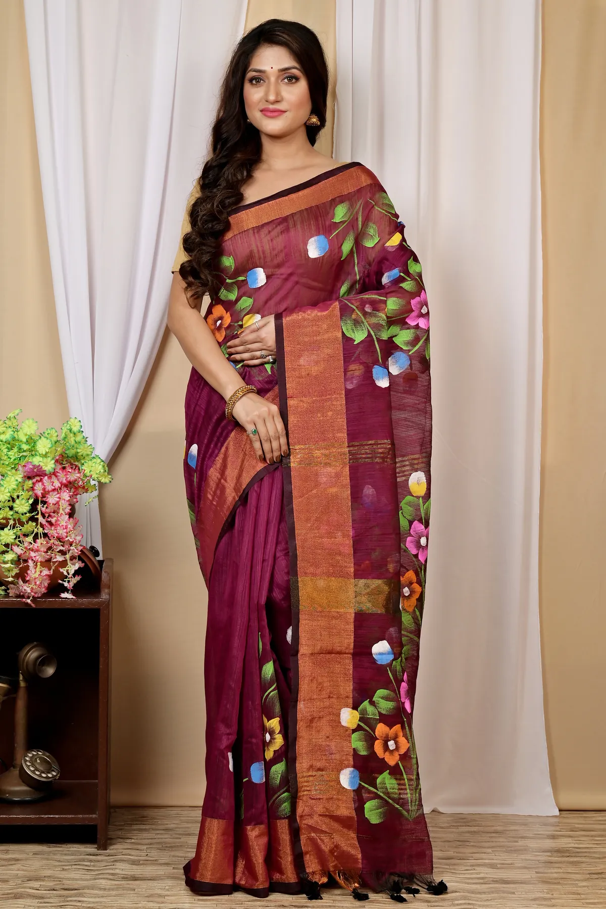 DipDiya Blended Cotton Maroon Anito Timeless Elegance Hand Painted Sarees