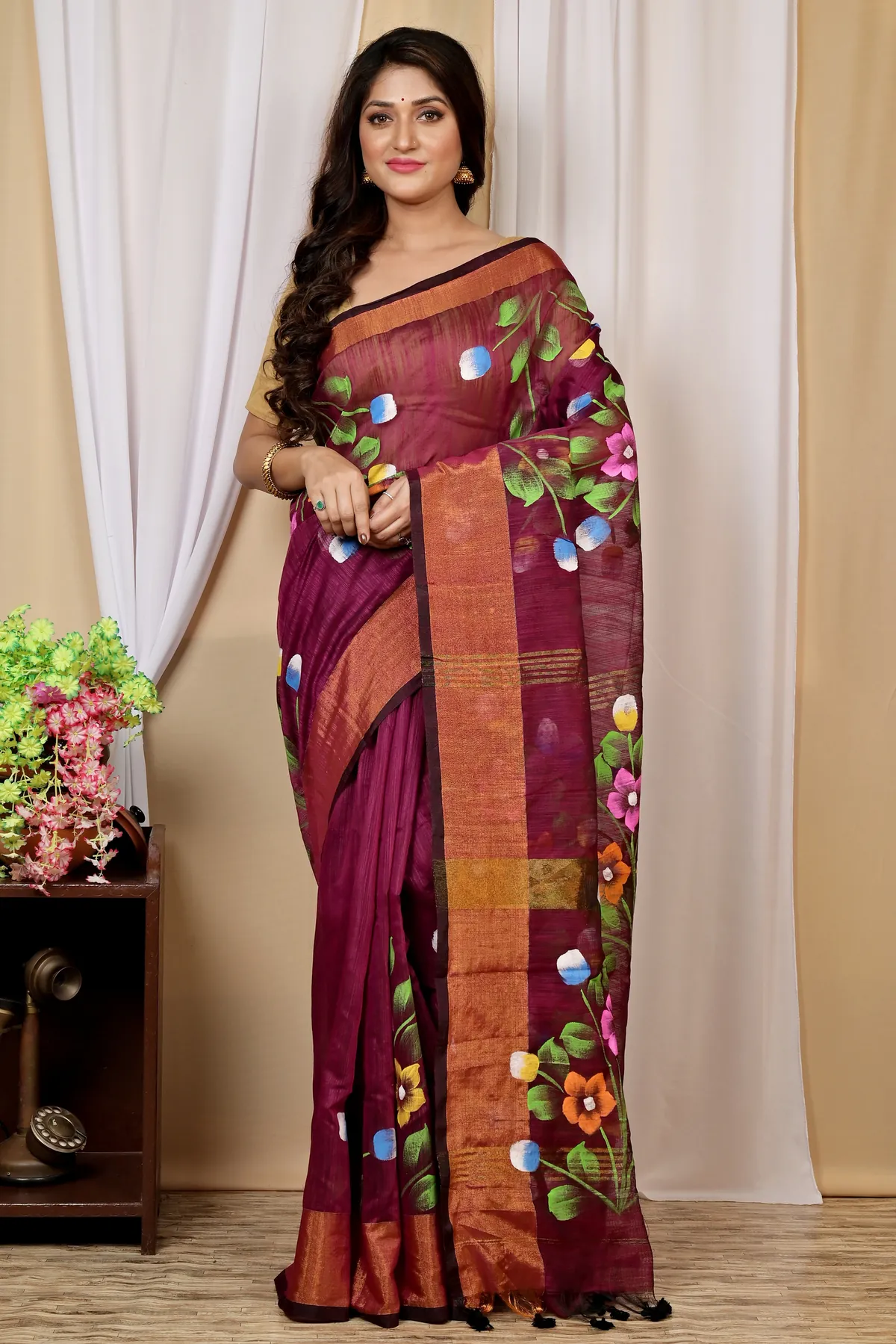 DipDiya Blended Cotton Maroon Anito Timeless Elegance Hand Painted Sarees