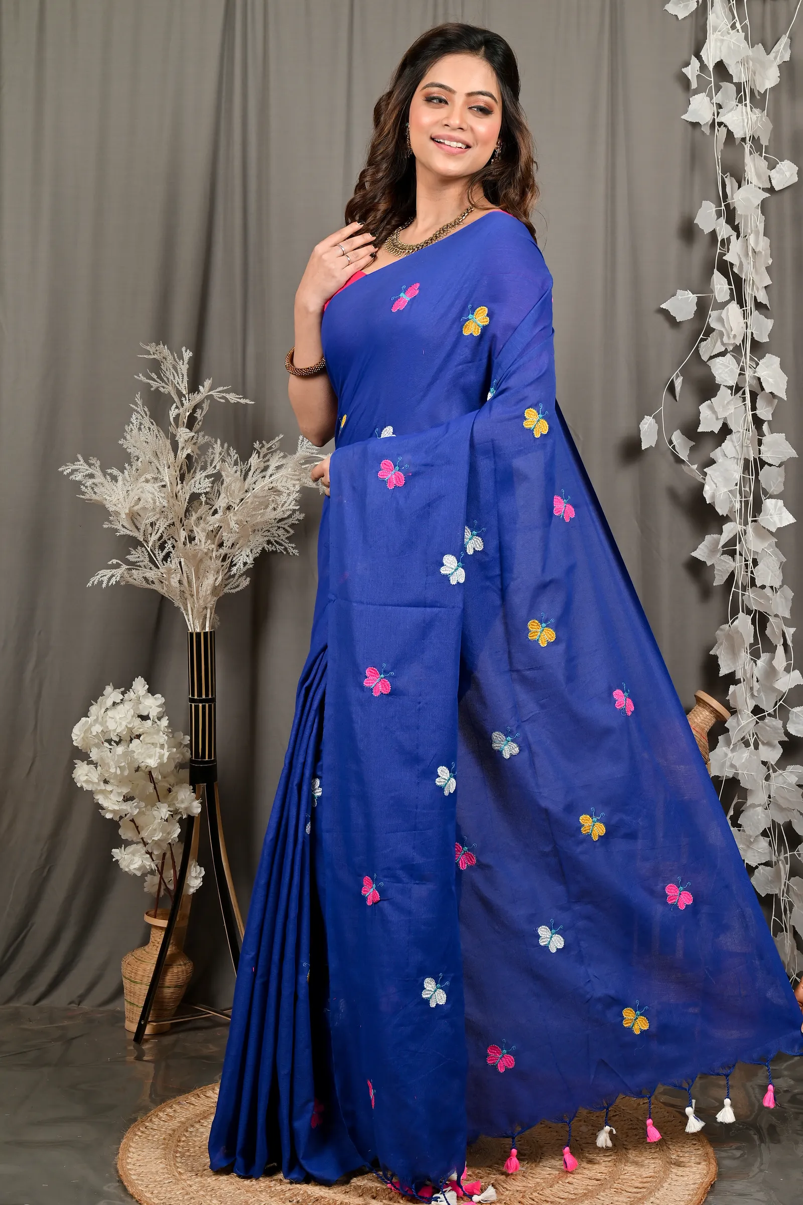 DipDiya Blended Cotton Naby Blue Foyeli Stories of Bengal Embroidery Handloom sarees