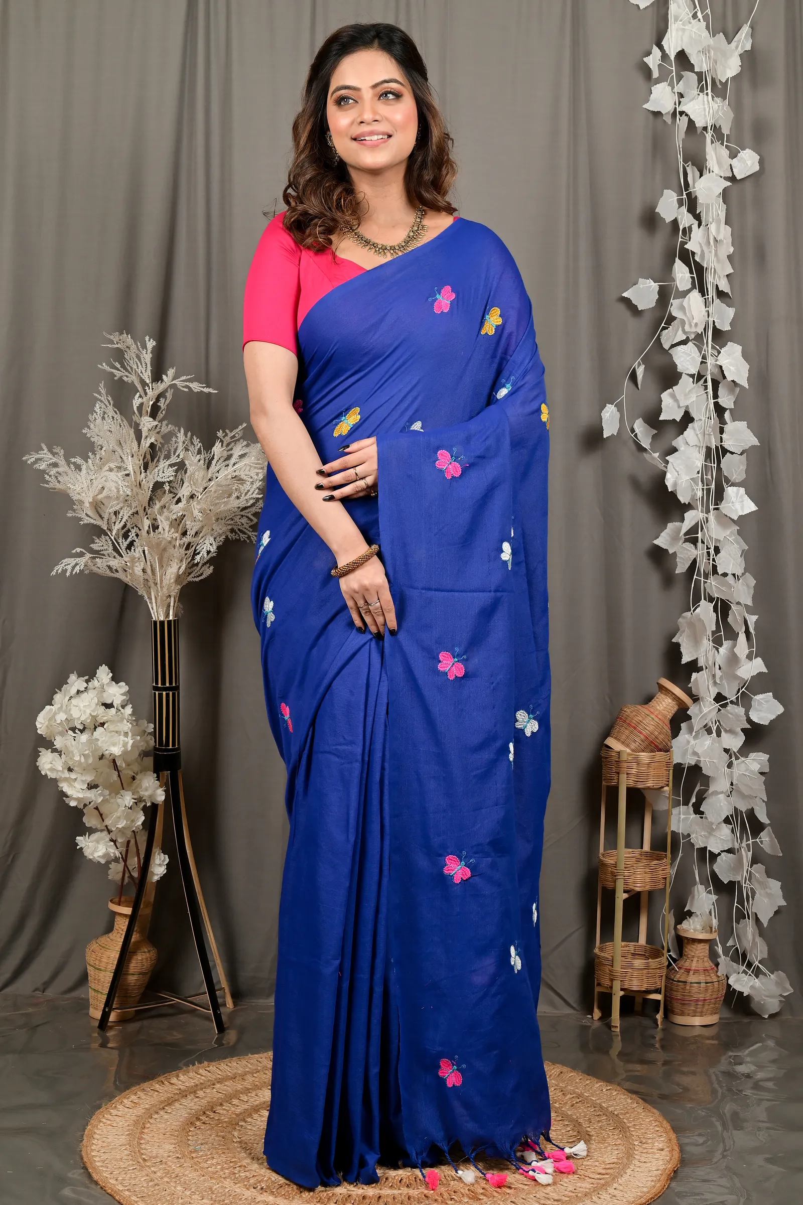 DipDiya Blended Cotton Naby Blue Foyeli Stories of Bengal Embroidery Handloom sarees