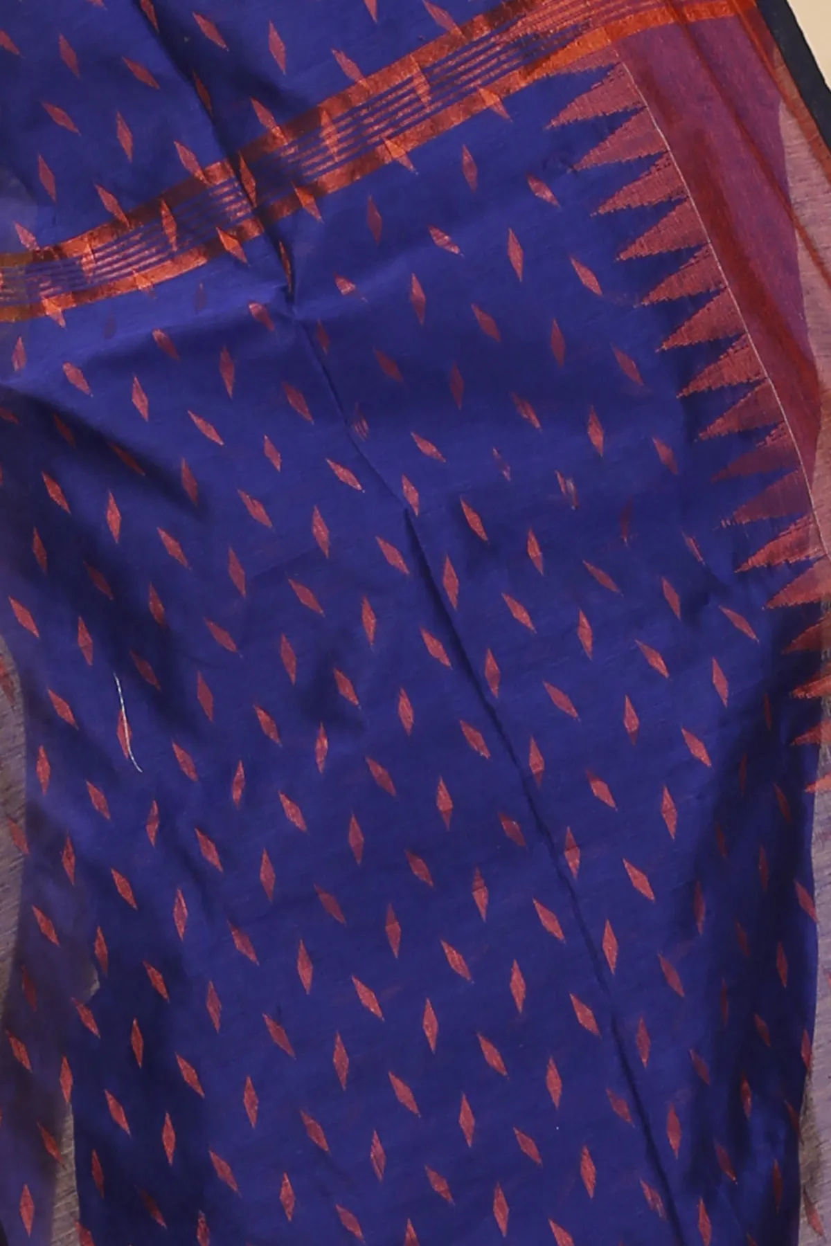 DipDiya Blended Cotton Naby Blue Prisha Masterfully Woven Handloom Sarees