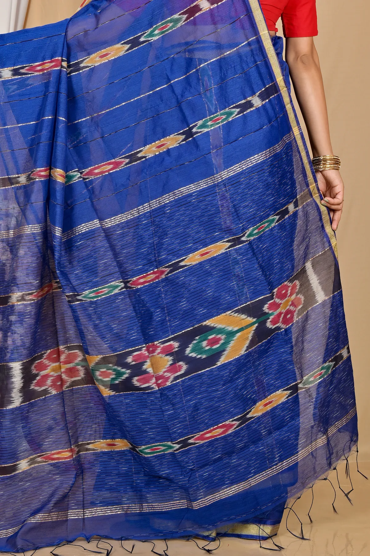 DipDiya Blended Cotton Naby Blue Setori A Legacy Woven Handloom Sarees