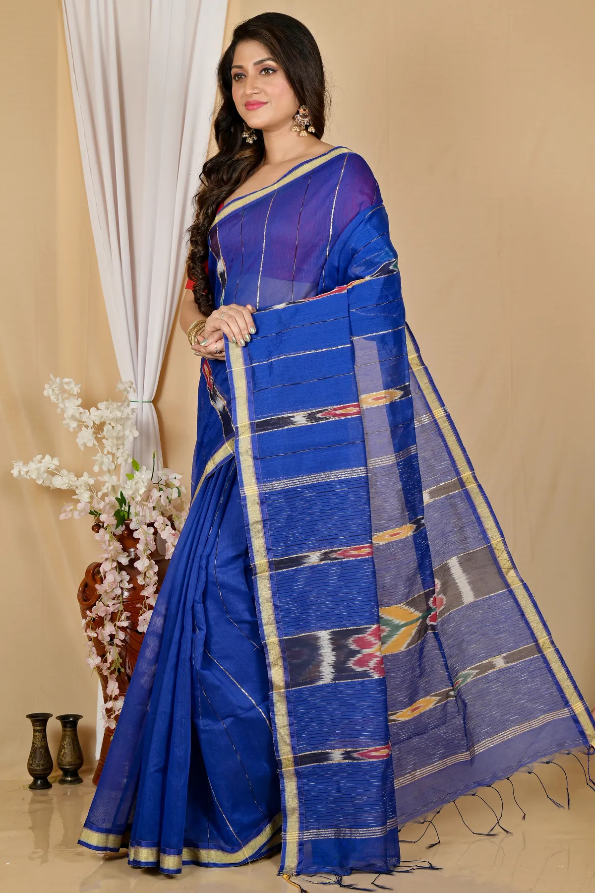 DipDiya Blended Cotton Naby Blue Setori A Legacy Woven Handloom Sarees