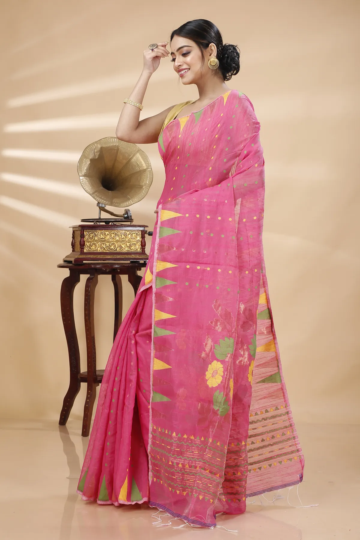 DipDiya Blended Cotton Pink Pilu Regal Bengali Handloom Sarees