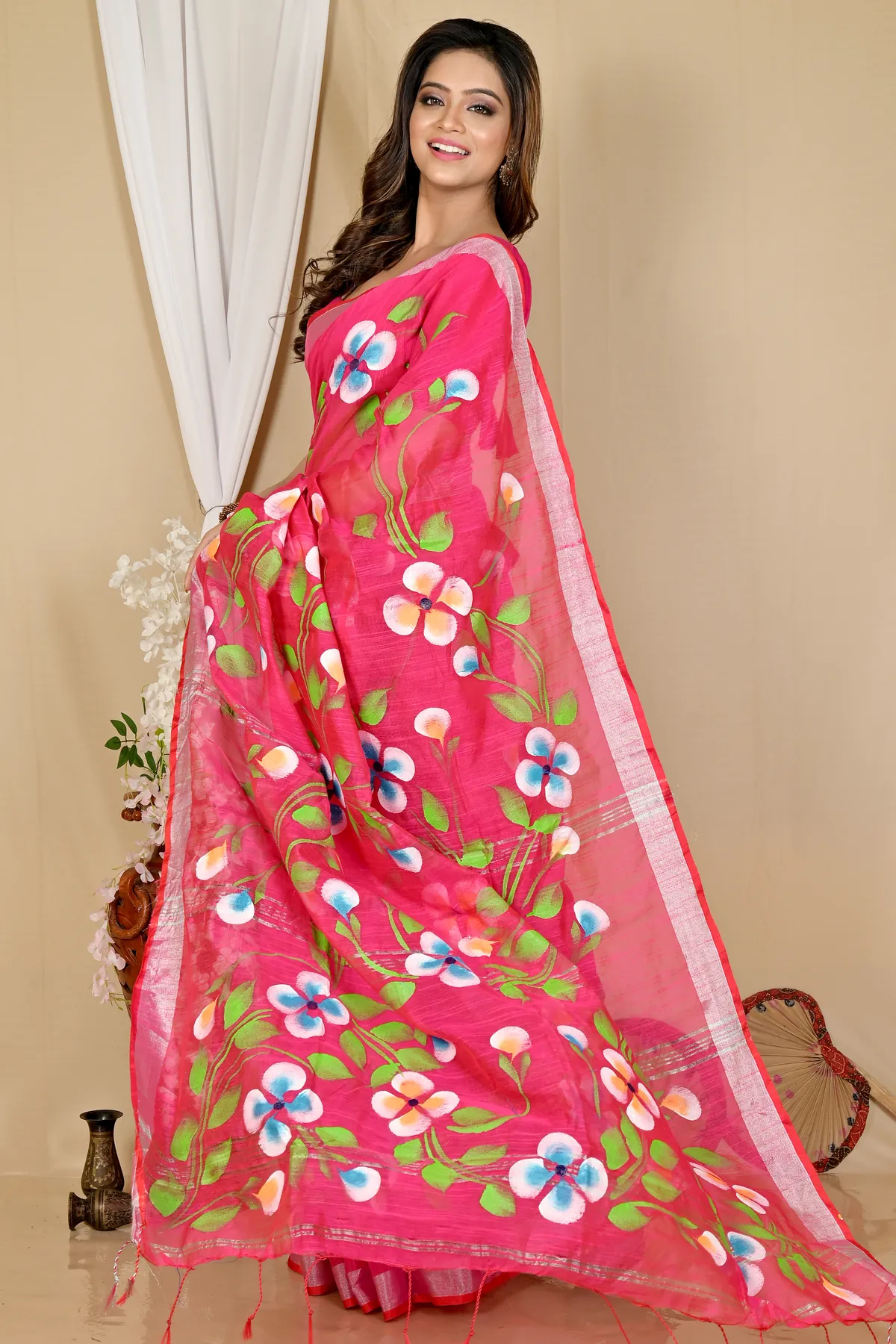 DipDiya Blended Cotton Pink Tanikato Regal Bengali Hand Painted Sarees