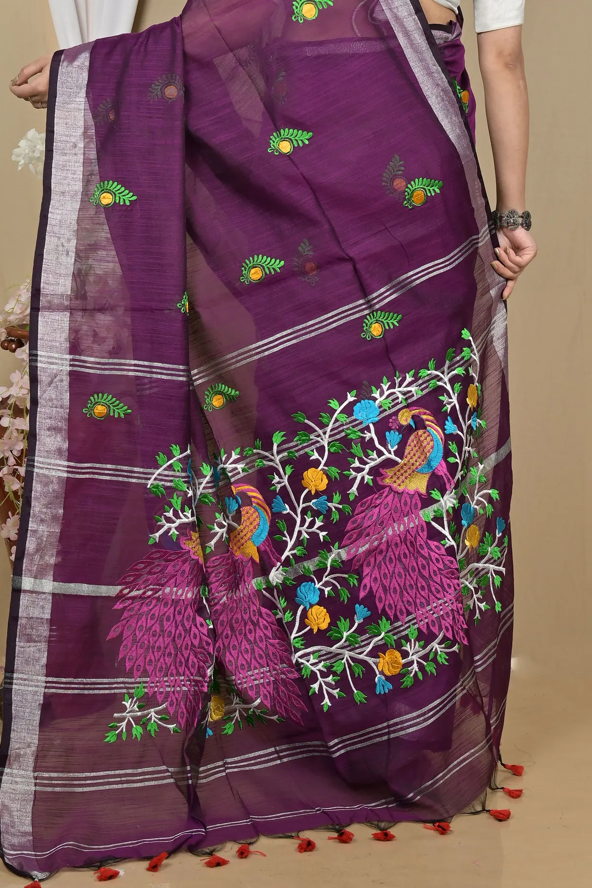 DipDiya Blended Cotton Purple Gijaa Bengal’s Legacy Embroidery Handloom sarees