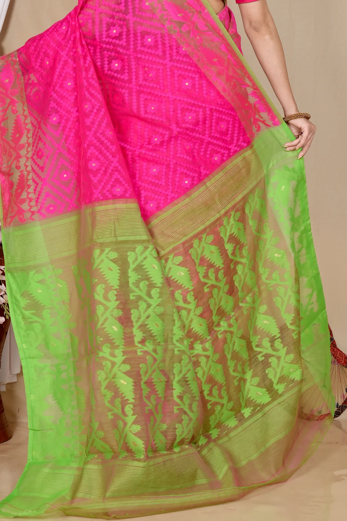DipDiya Blended Cotton Purple Green Krokai Artisan Woven Jamdani Sarees