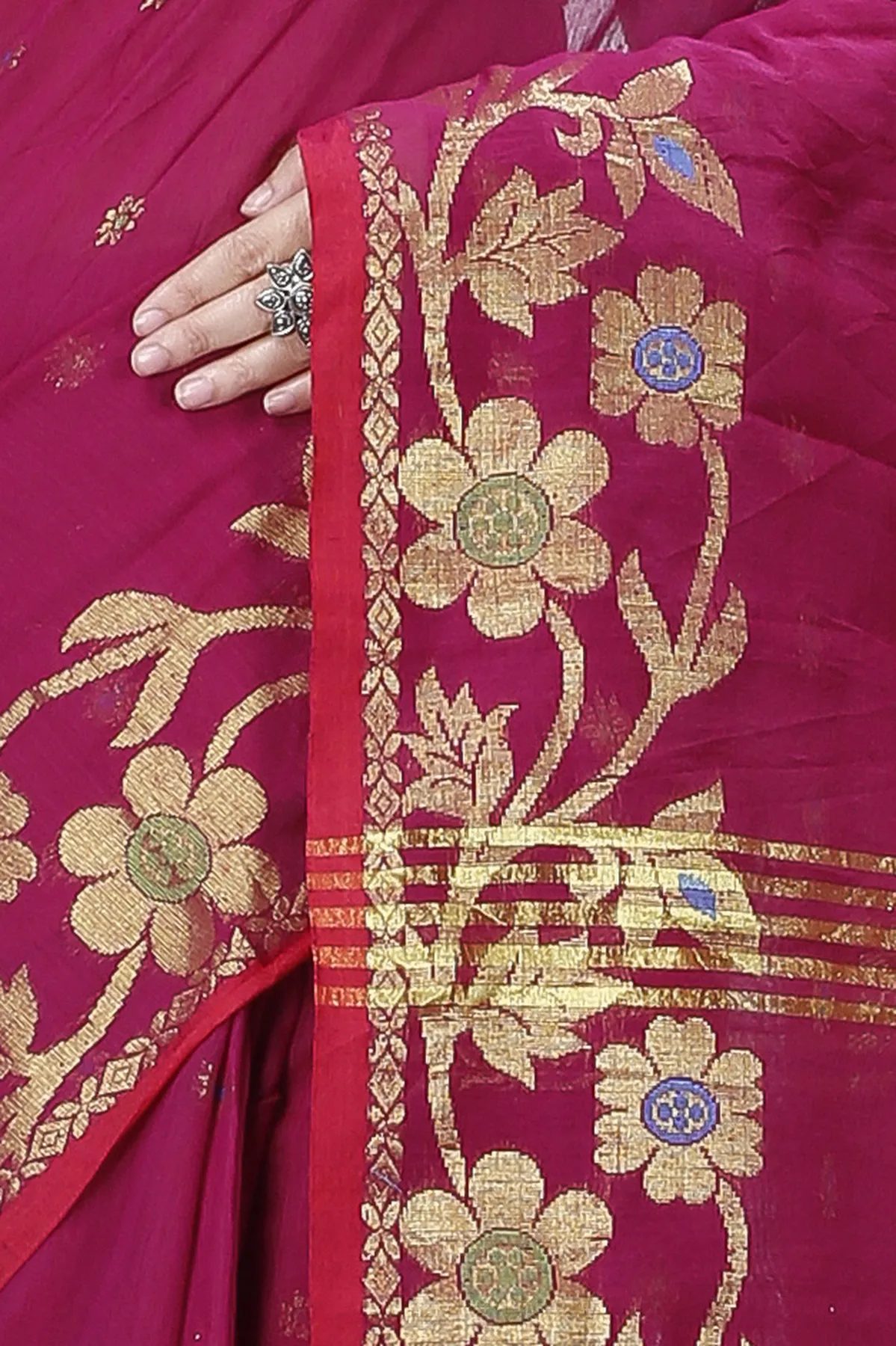 DipDiya Blended Cotton Purple Neel Regal Bengali Handloom Sarees