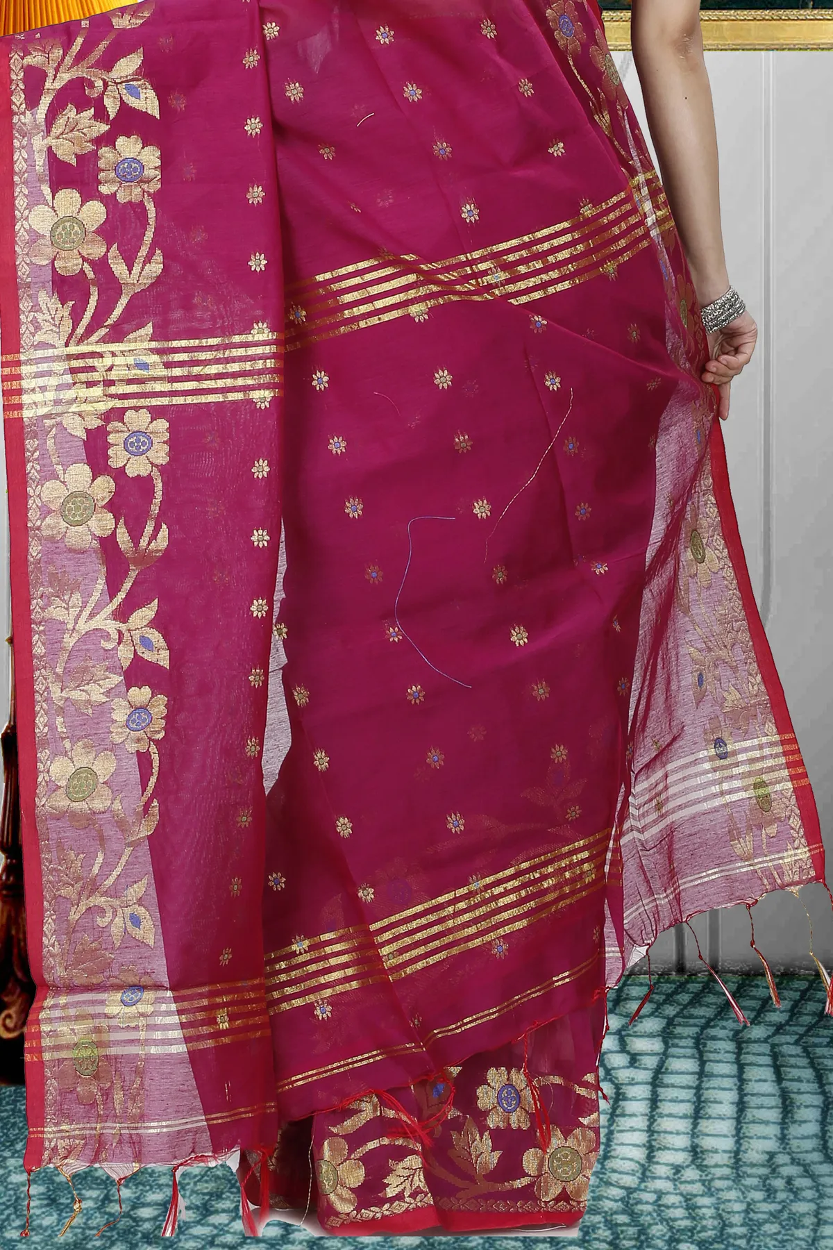 DipDiya Blended Cotton Purple Neel Regal Bengali Handloom Sarees