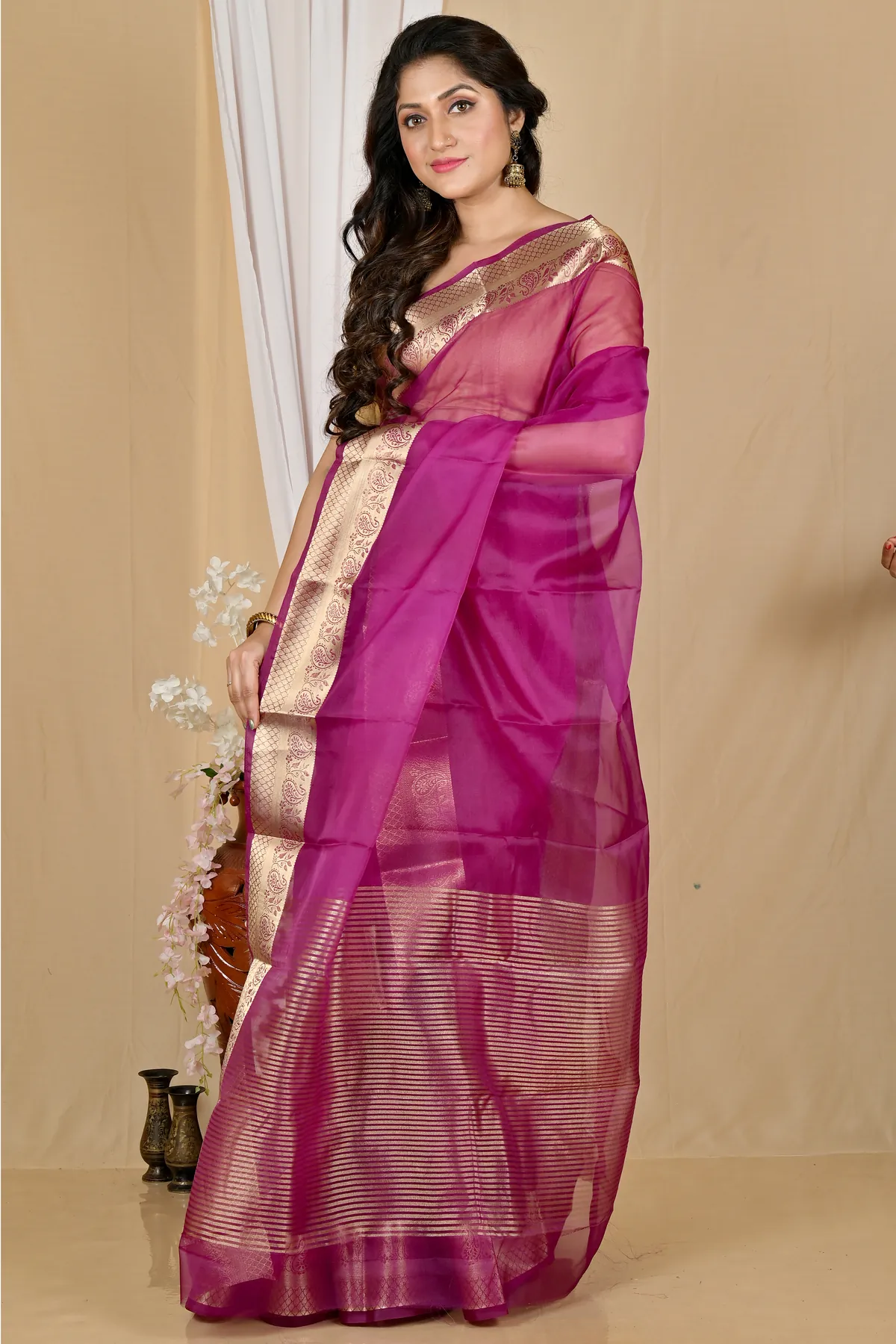 DipDiya Blended Cotton Purple Sikto Woven by Hand Handloom Sarees