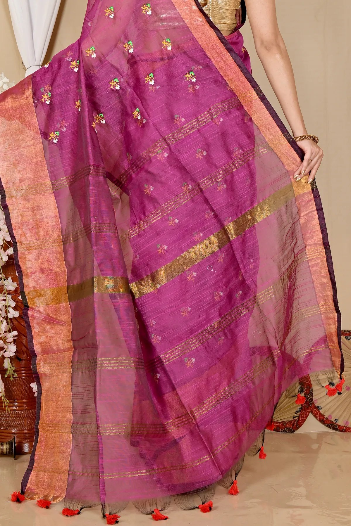 DipDiya Blended Cotton Purple Slabaka Moli Bengal’s Legacy Handloom Sarees