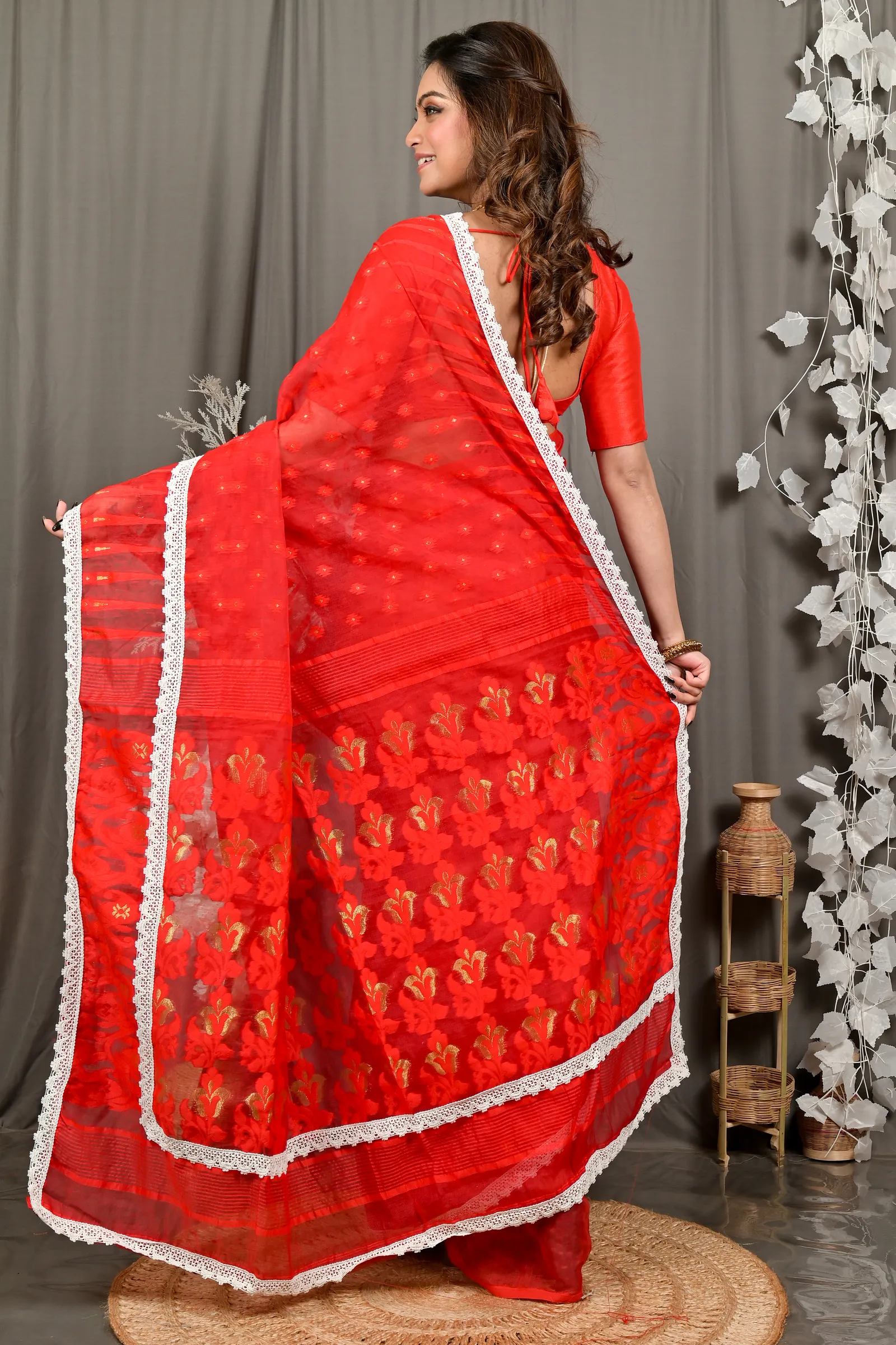 DipDiya Blended Cotton Red Fipui Artisan Woven Jamdani Sarees