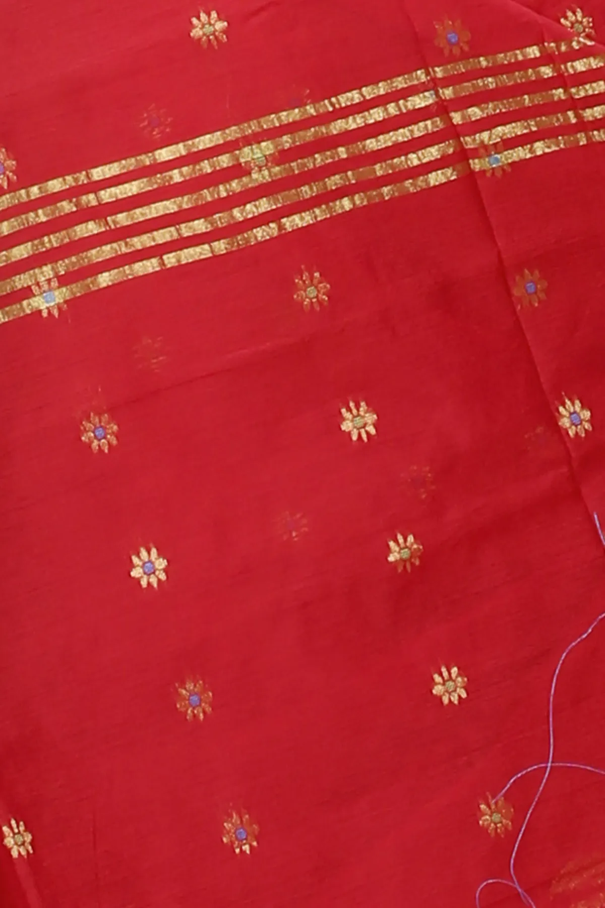 DipDiya Blended Cotton Red Neel Rooted in Bengal Handloom Sarees