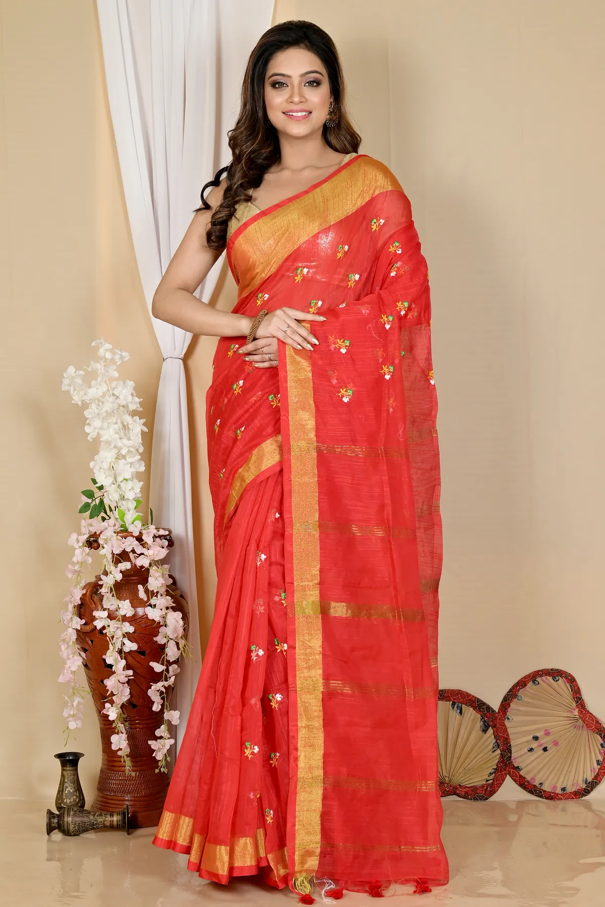 DipDiya Blended Cotton Red Slabaka Moli Bengal in Every Thread Handloom Sarees