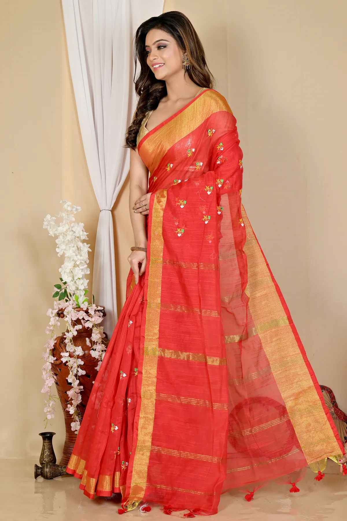 DipDiya Blended Cotton Red Slabaka Moli Bengal in Every Thread Handloom Sarees