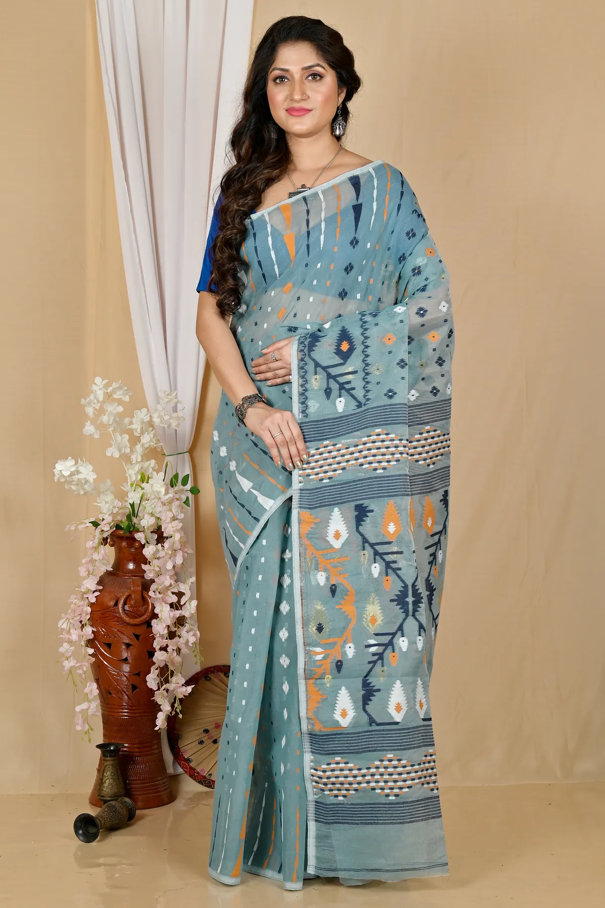 DipDiya Blended Cotton See Green Rapkol Timeless Bengal Jamdani Sarees