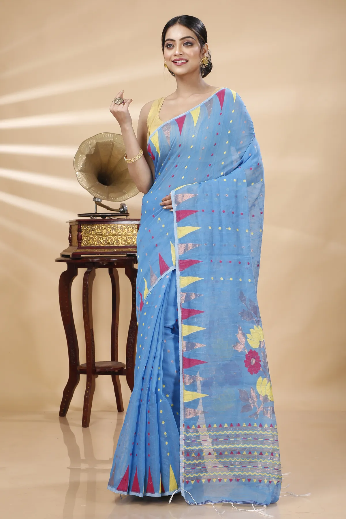 DipDiya Blended Cotton Sky Blue Pilu Stories of Bengal Handloom Sarees