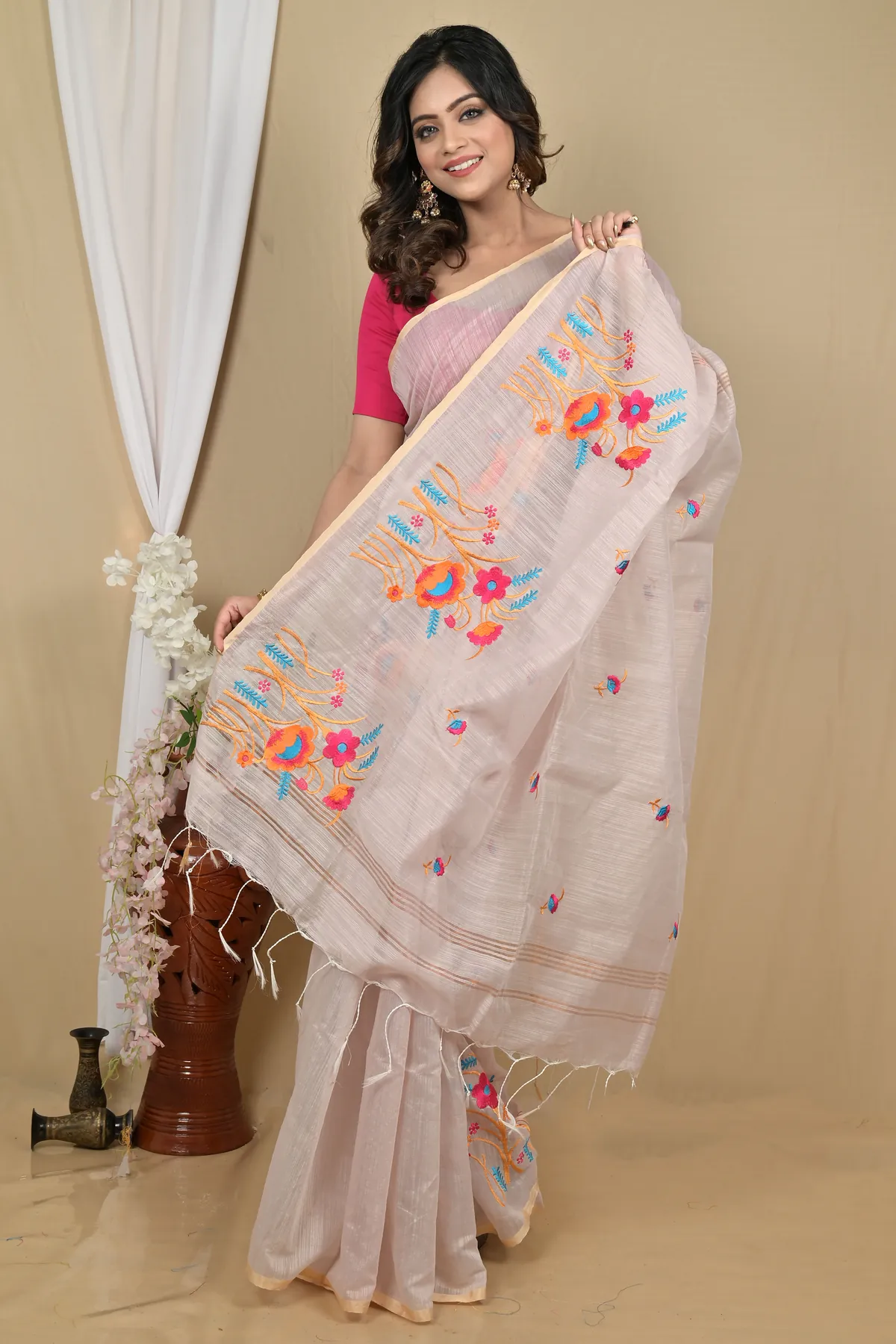 DipDiya Blended Cotton Smoke Grey Himika Bengali Heritage Embroidery Handloom sarees